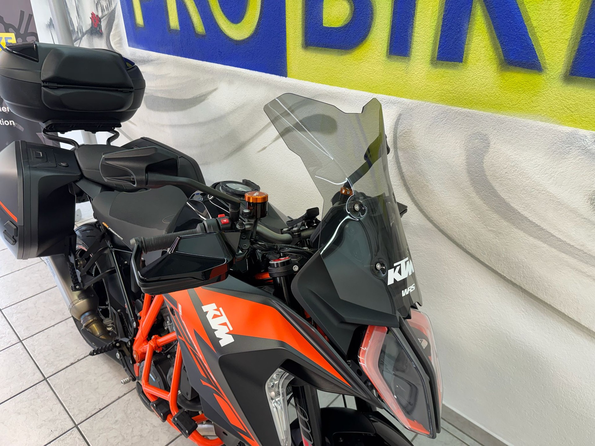 KTM 1290 Super Duke GT-image-6