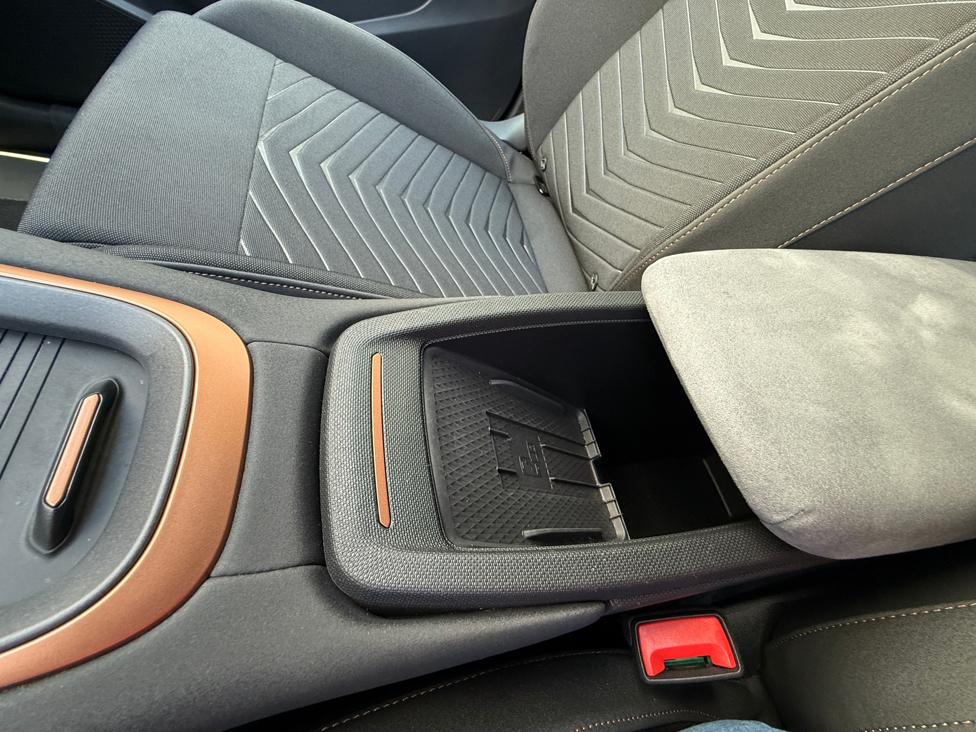 CUPRA Born 59 kWh e-Boost mit Wärmepumpe-image-16