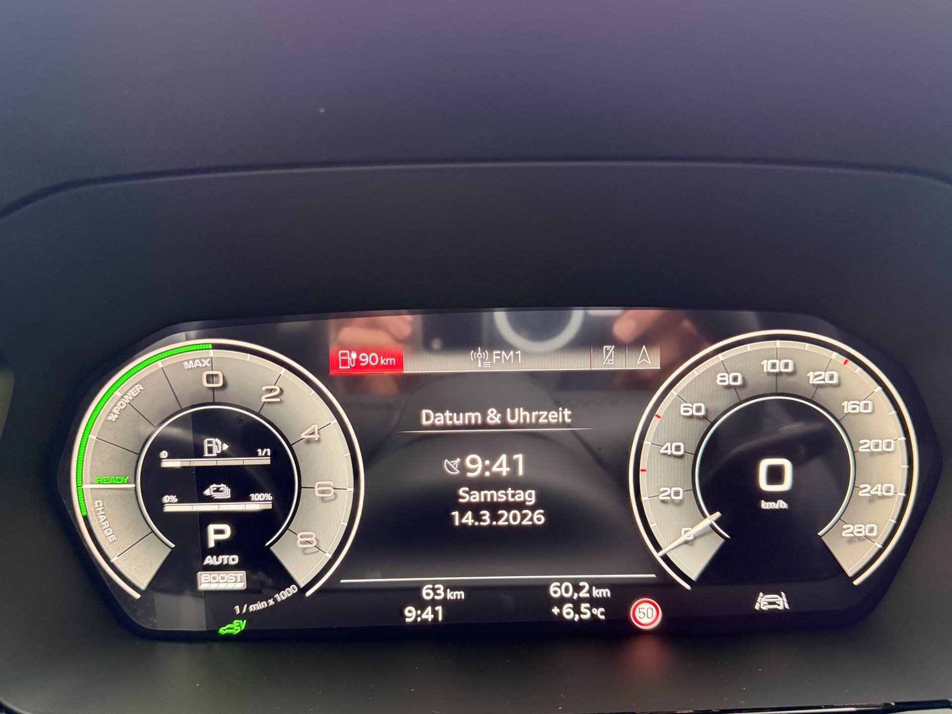 AUDI A3 SPORTBACK 45 TFSI e S LINE *** 140 KM ELETKTRISCHE REICHWEITE & PANORAMAGLASDACH ***-image-10