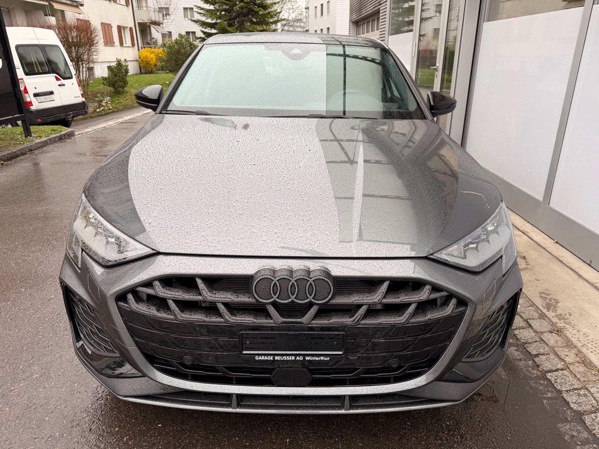 AUDI A3 SPORTBACK 45 TFSI e S LINE *** 140 KM ELETKTRISCHE REICHWEITE & PANORAMAGLASDACH ***-showroom-element-1