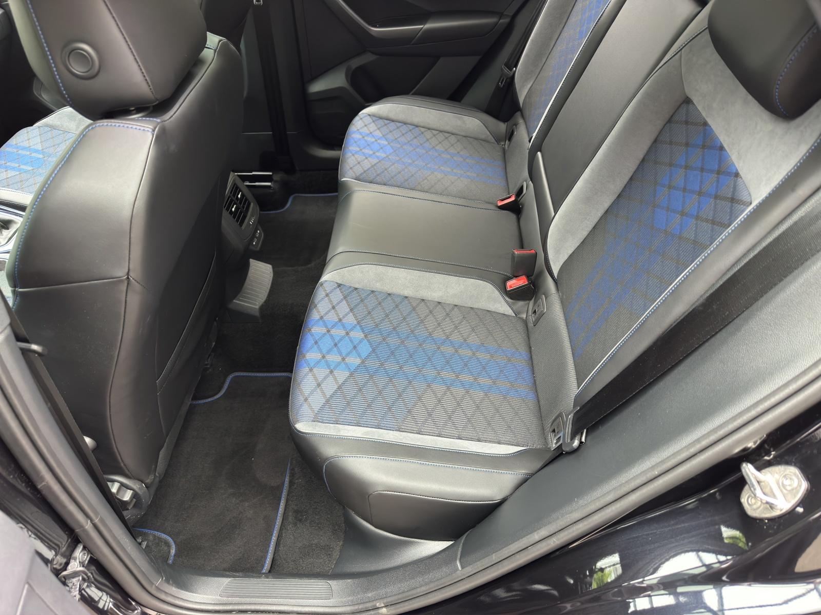 VW T-Roc 2.0 TSI R DSG 4motion-image-11