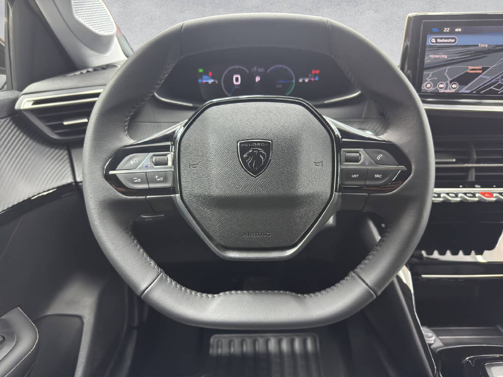 PEUGEOT 208 1.2 Hybrid Allure-image-11