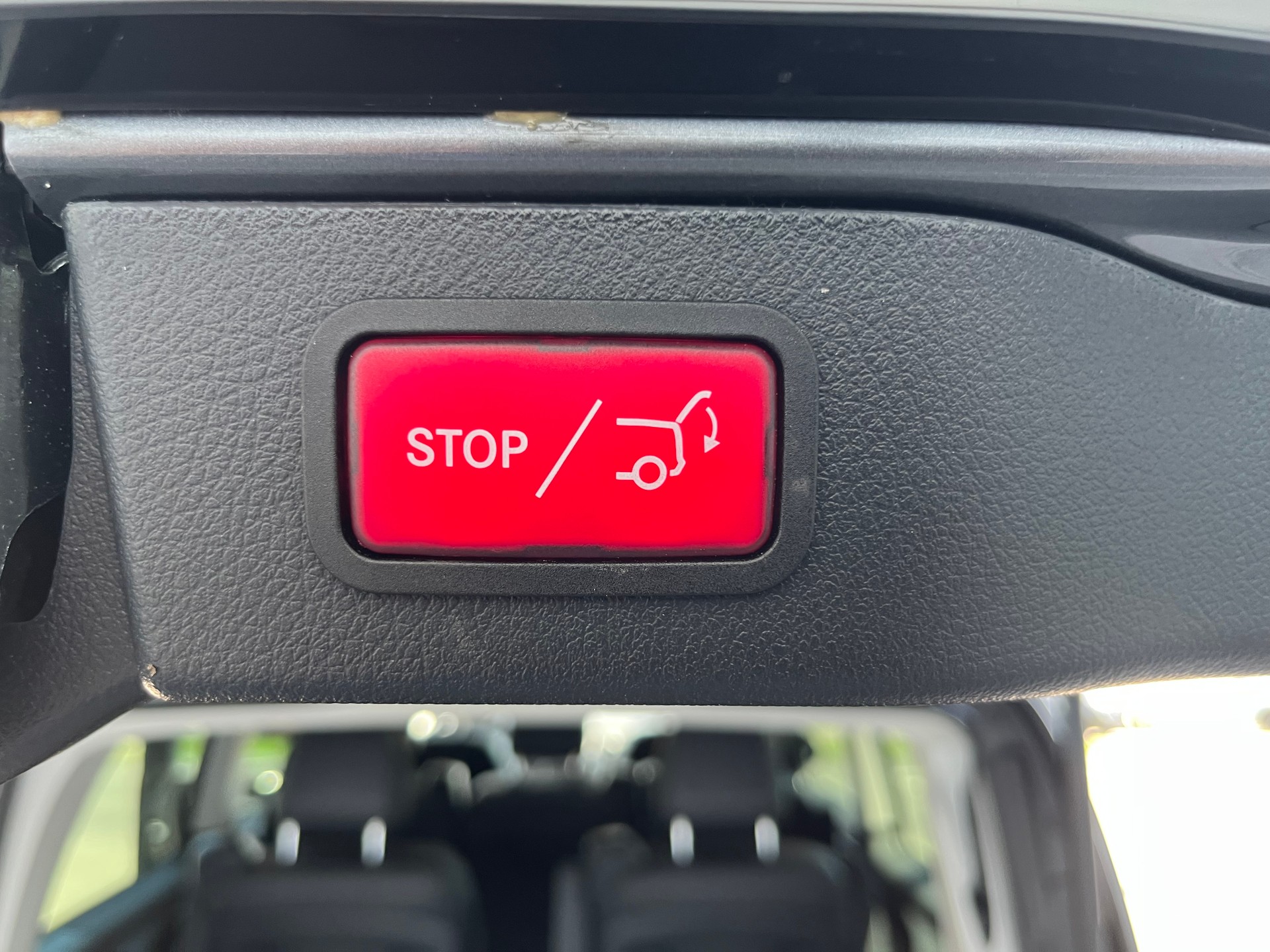 MERCEDES-BENZ V 250 d lang Avantgarde 9G-Tronic+++7-PLÄTZER+++GEPFLEGT+++-image-19