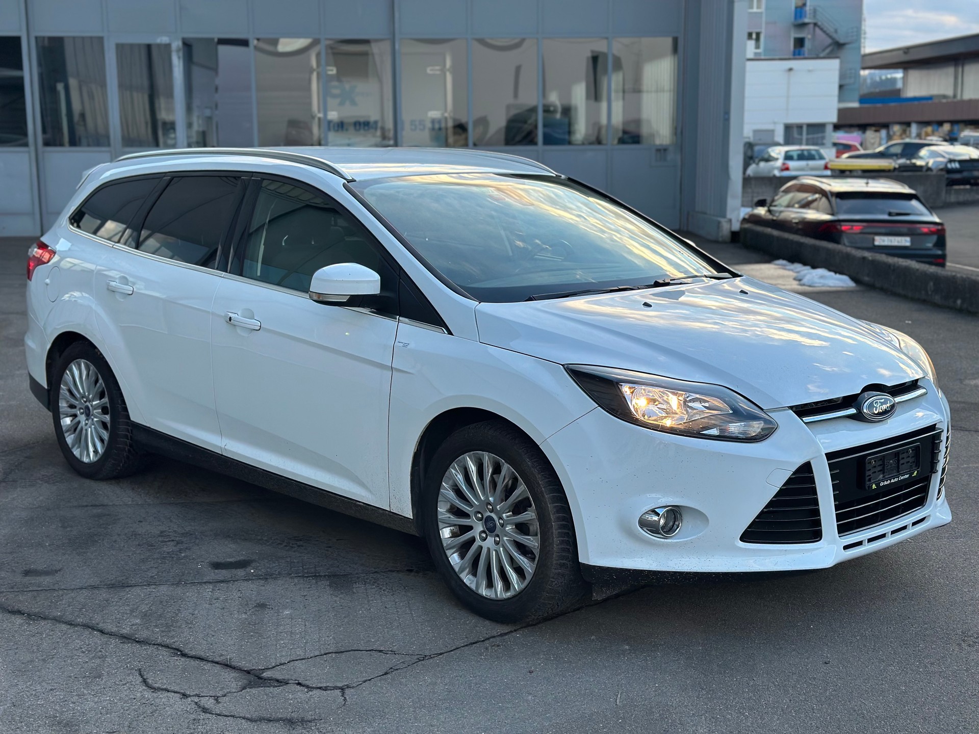 FORD Focus 1.6 SCTi Trend-image-1