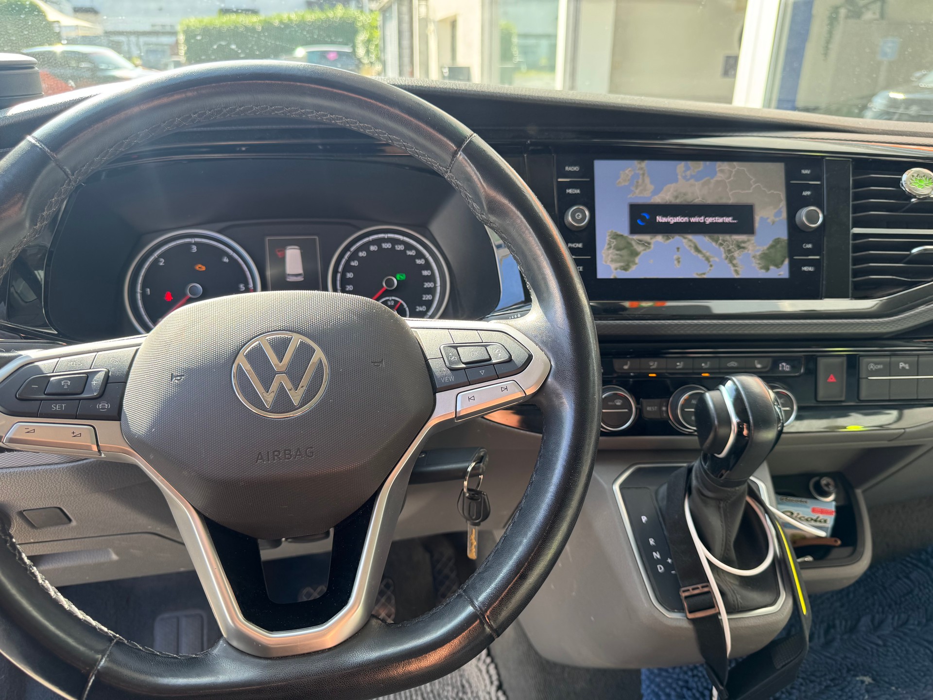 VW T6.1 California 2.0 TDI Ocean 4Motion DSG-image-6