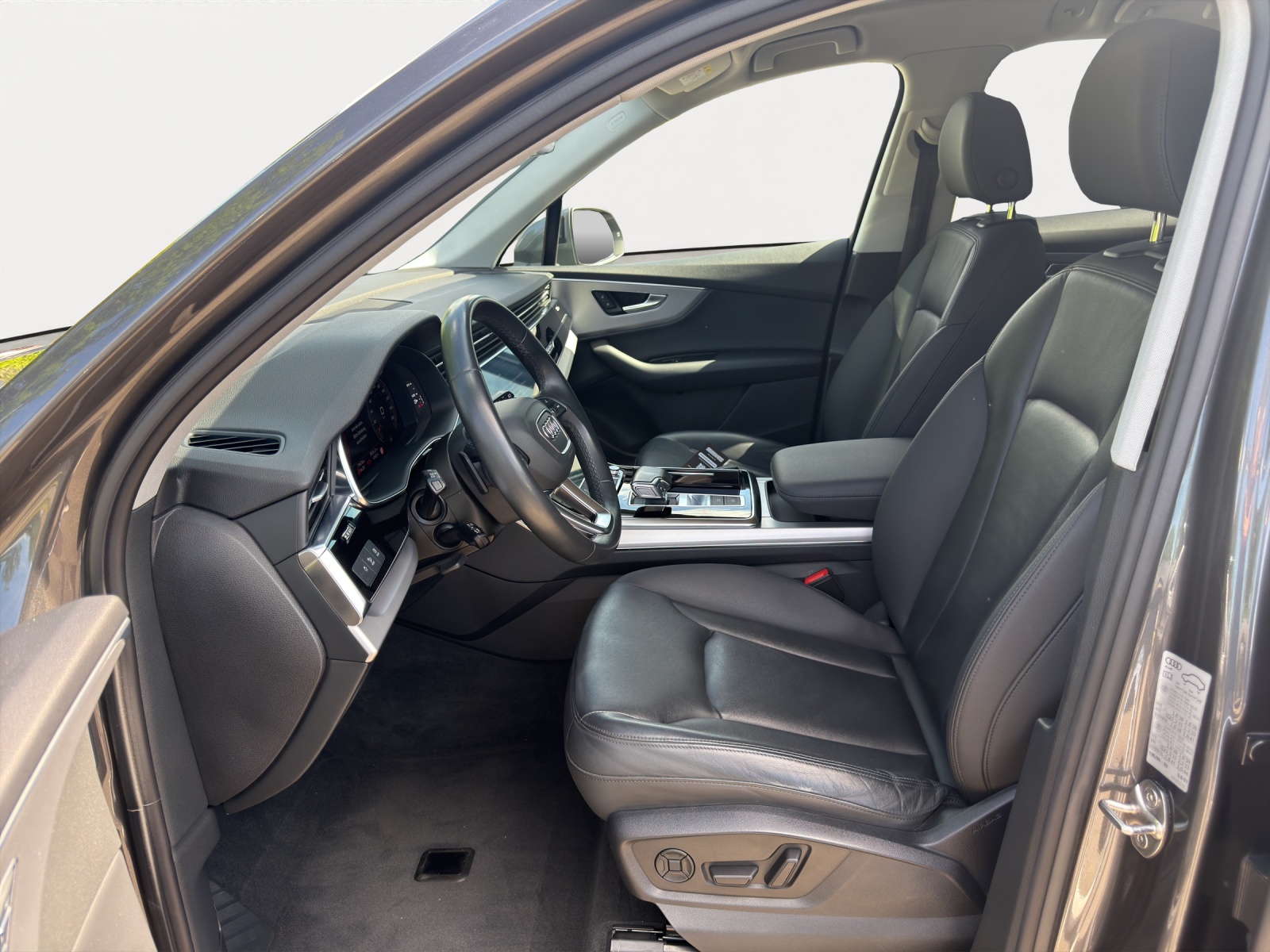 AUDI Q7 45 TDI quattro tiptronic-image-4