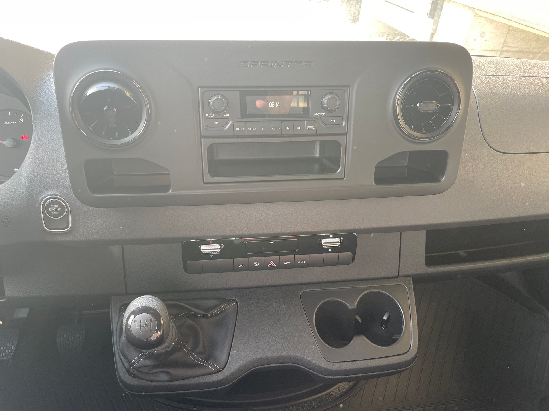 MERCEDES-BENZ Sprinter 315 CDI L2 FWD mit Pritsche und AHK-image-11