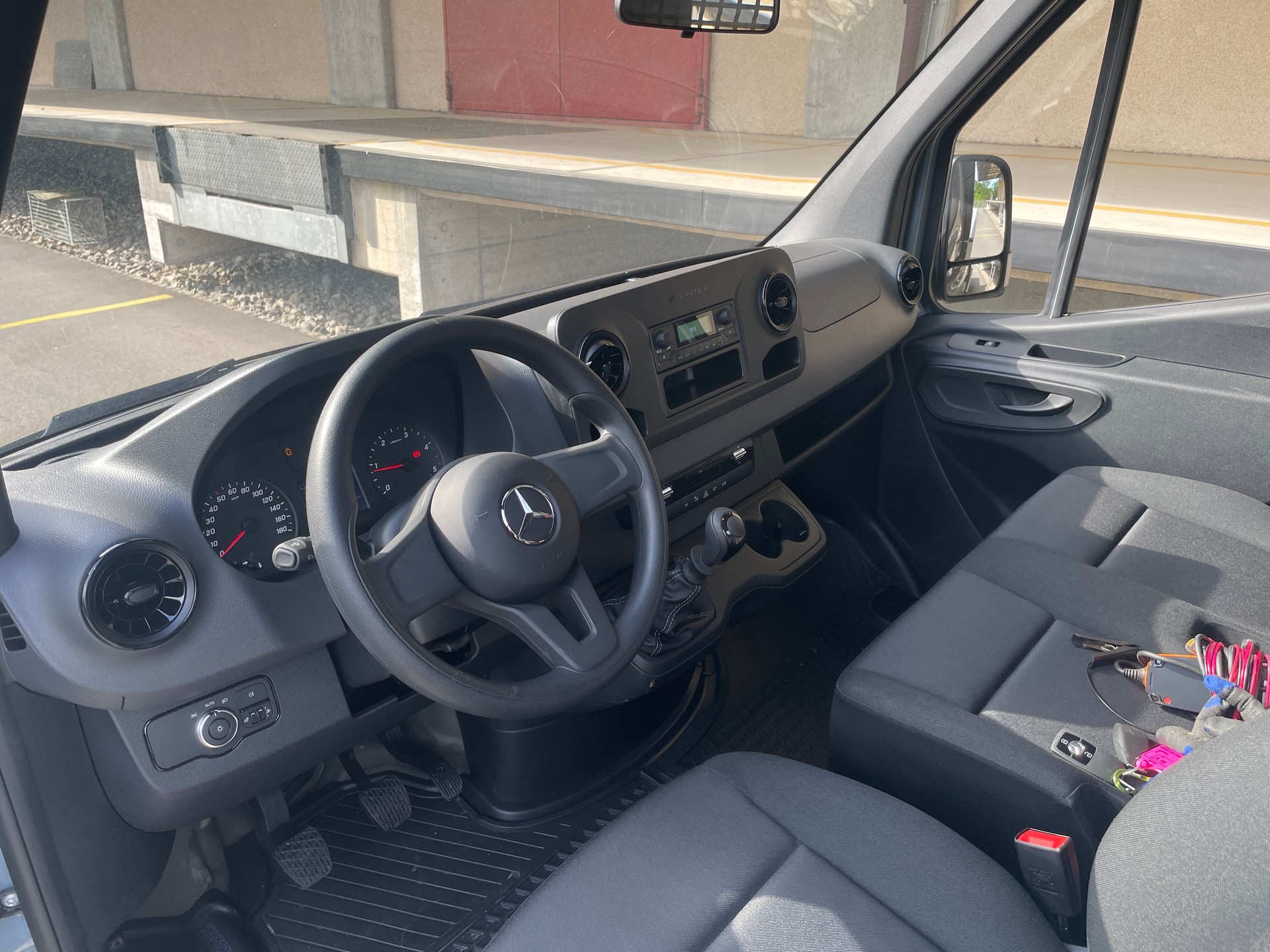 MERCEDES-BENZ Sprinter 315 CDI L2 FWD mit Pritsche und AHK-image-7