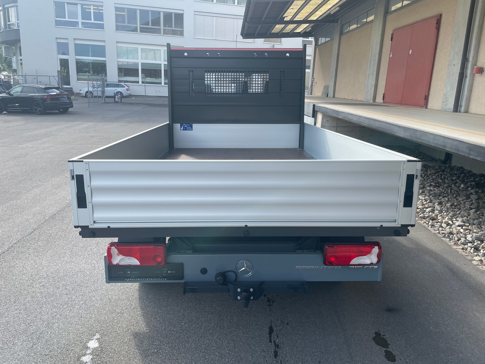 MERCEDES-BENZ Sprinter 315 CDI L2 FWD mit Pritsche und AHK-image-4
