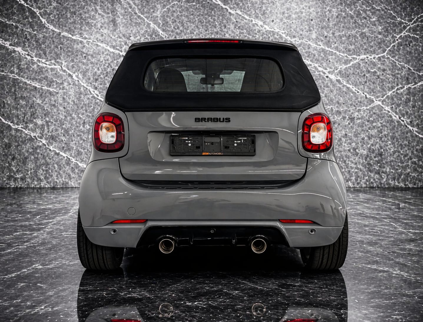 SMART fortwo Cabrio Brabus 130 Xclusive twinmatic-image-11