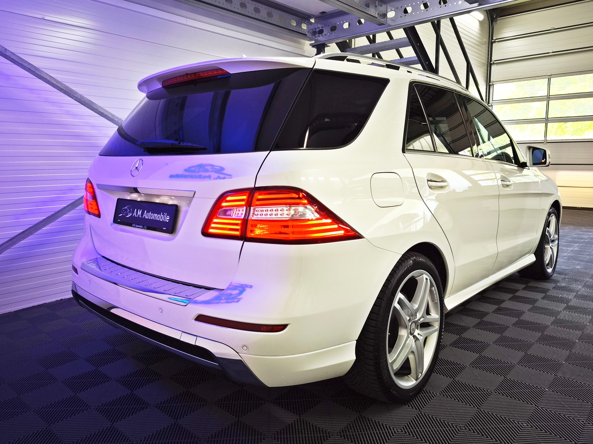 MERCEDES-BENZ ML 350 BlueTEC Executive 4Matic 7G-Tronic-image-4