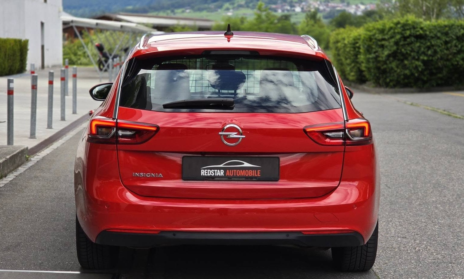 OPEL Insignia 2.0 CDTI Sports Tourer Excellence 4WD-image-5