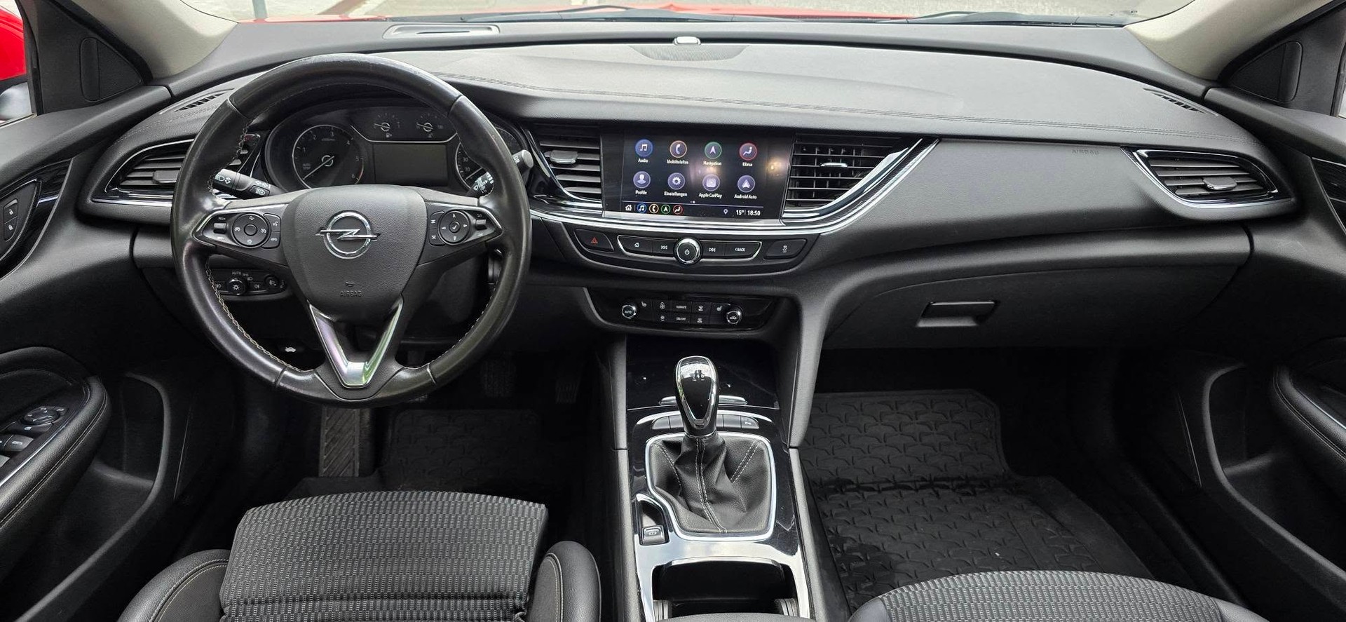 OPEL Insignia 2.0 CDTI Sports Tourer Excellence 4WD-image-12