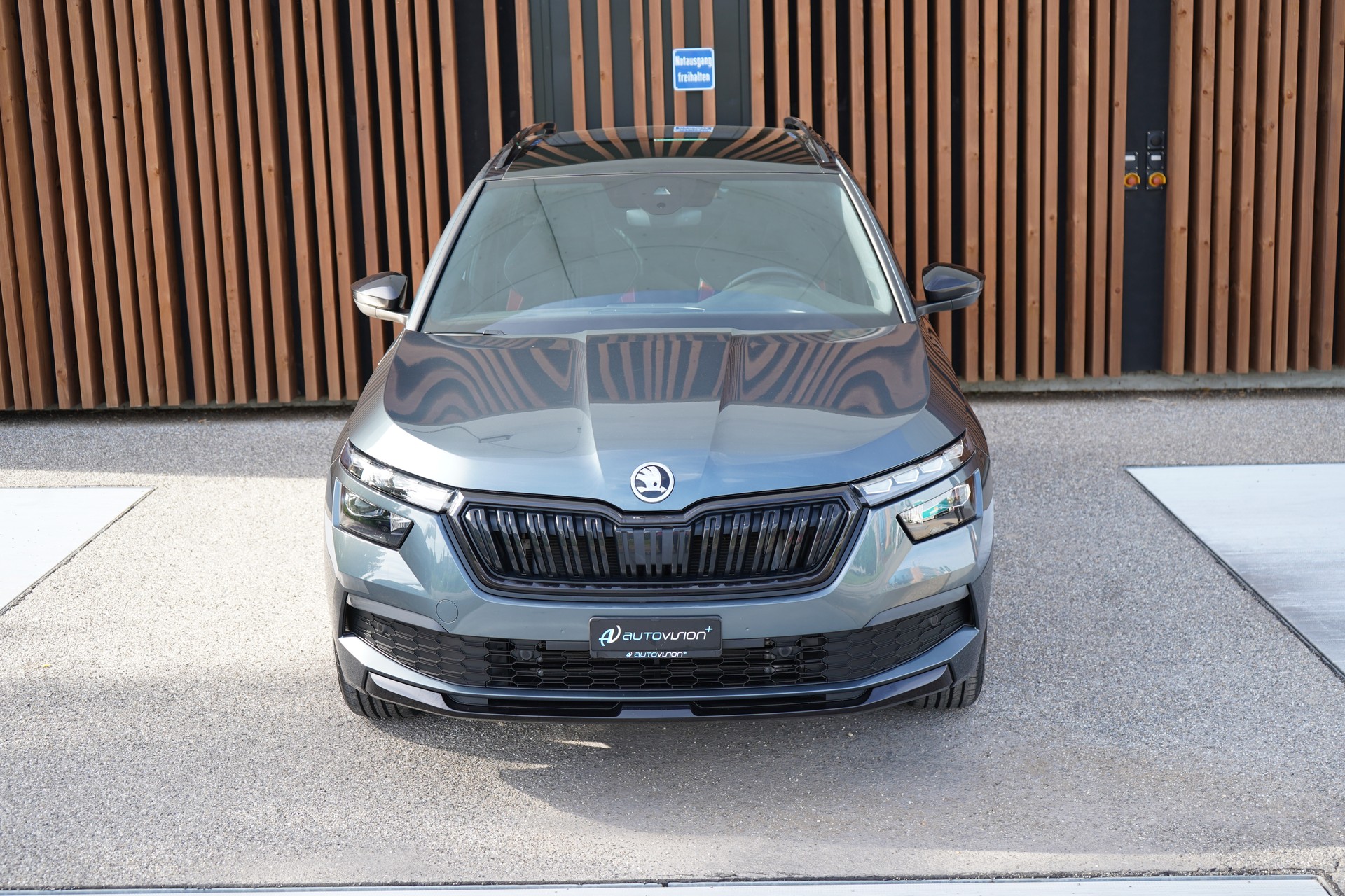 SKODA KAMIQ 1.0 TSI MONTE CARLO BLACK DSG l 110 PS-image-15