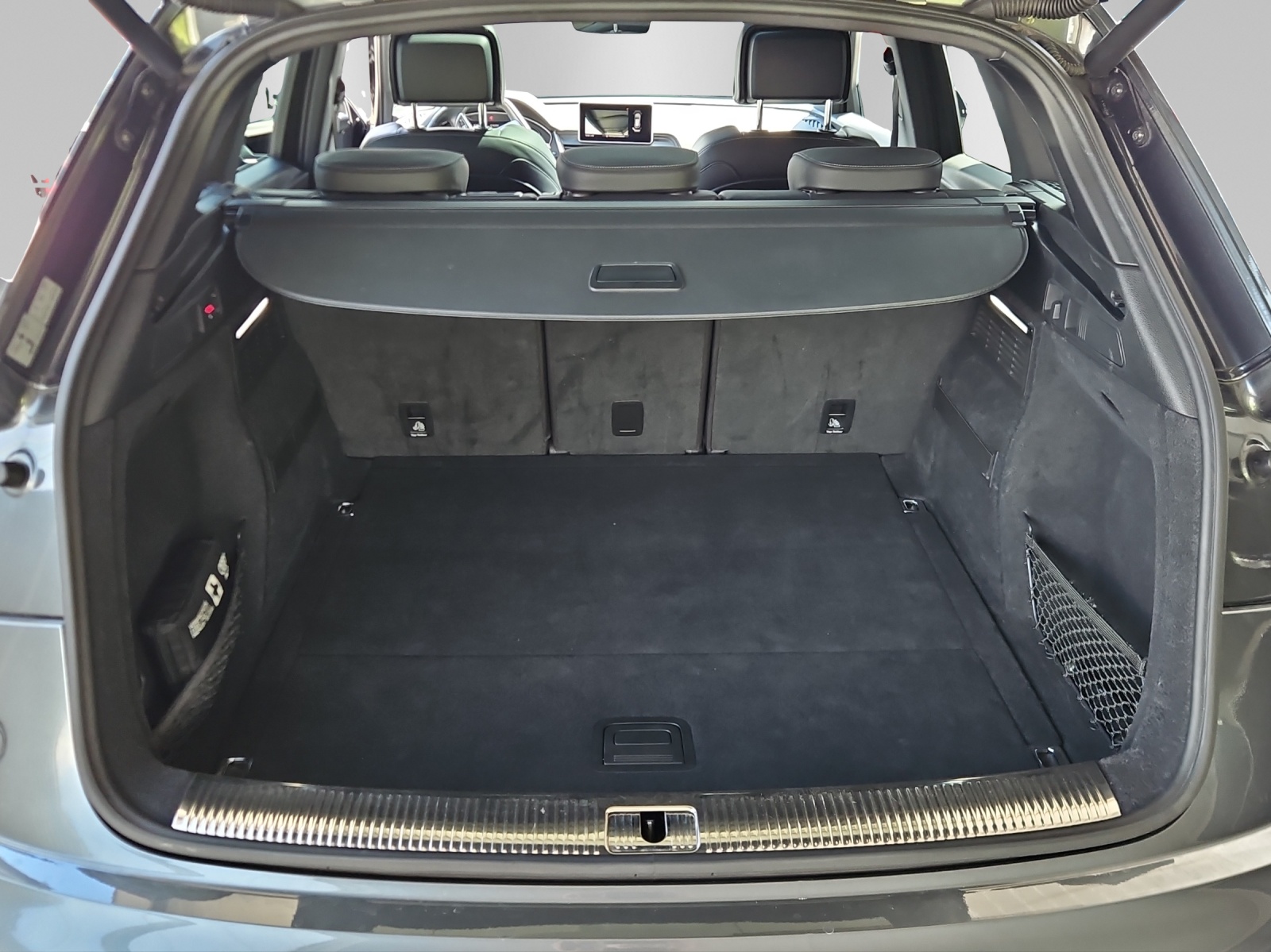AUDI SQ5 3.0 TFSI quattro S-tronic-image-7