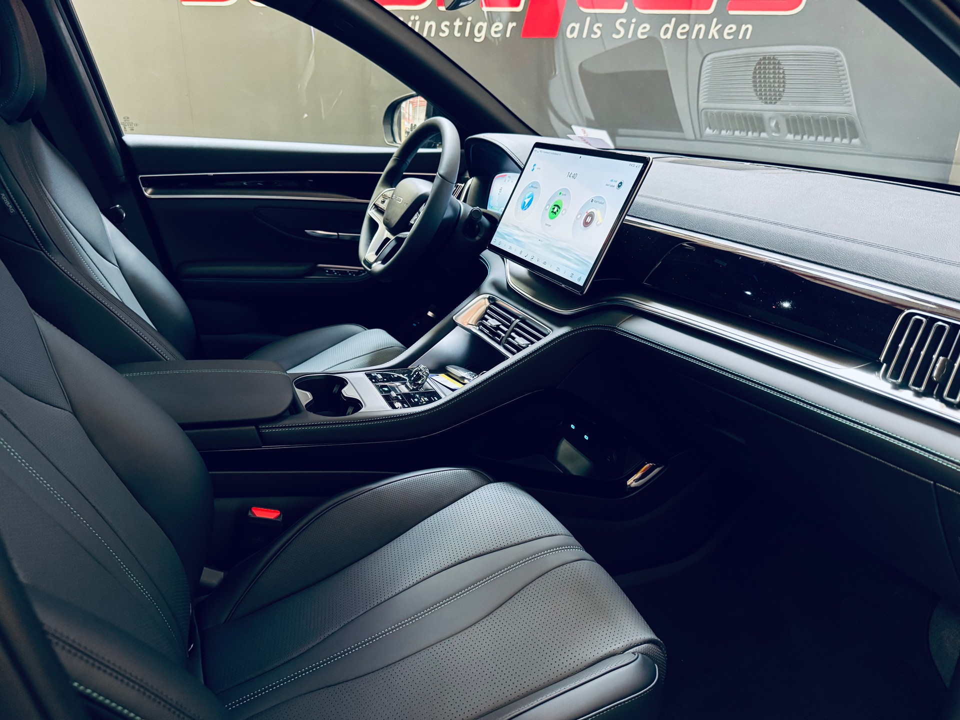 BYD Seal U DM-i Comfort-image-8