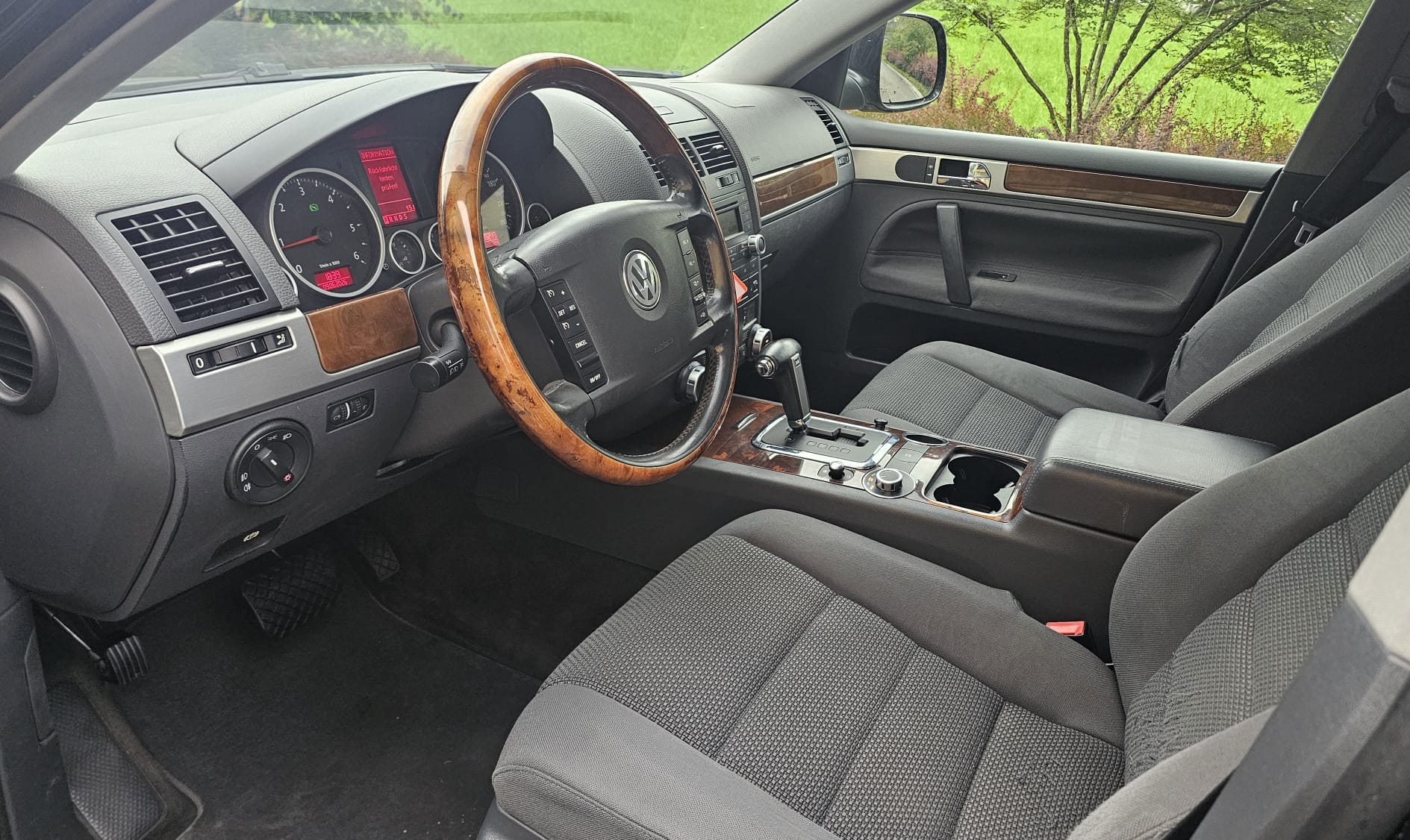 VW Touareg 2.5 TDI-image-7