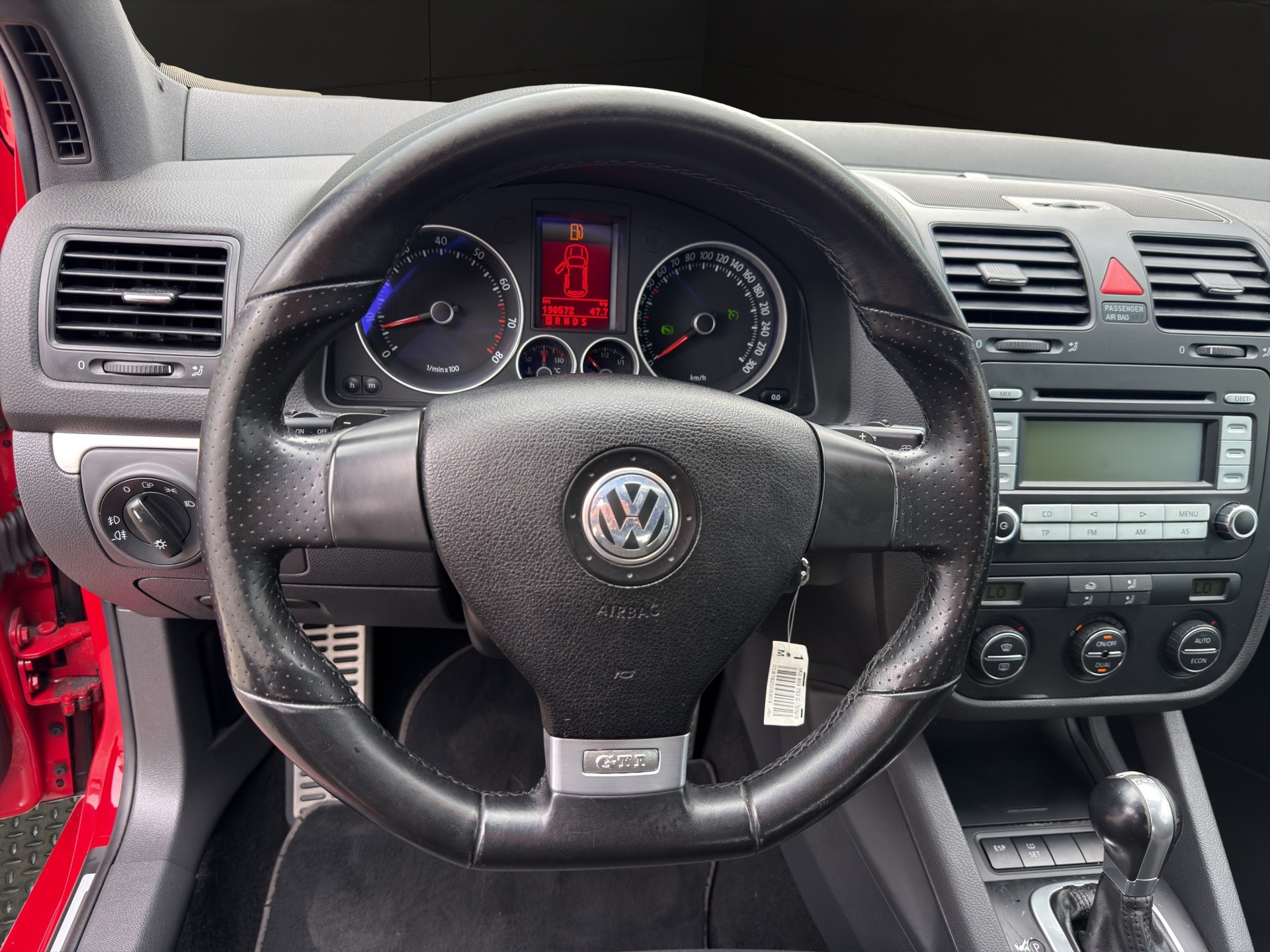 VW Golf 2.0 TFSI GTI-image-12