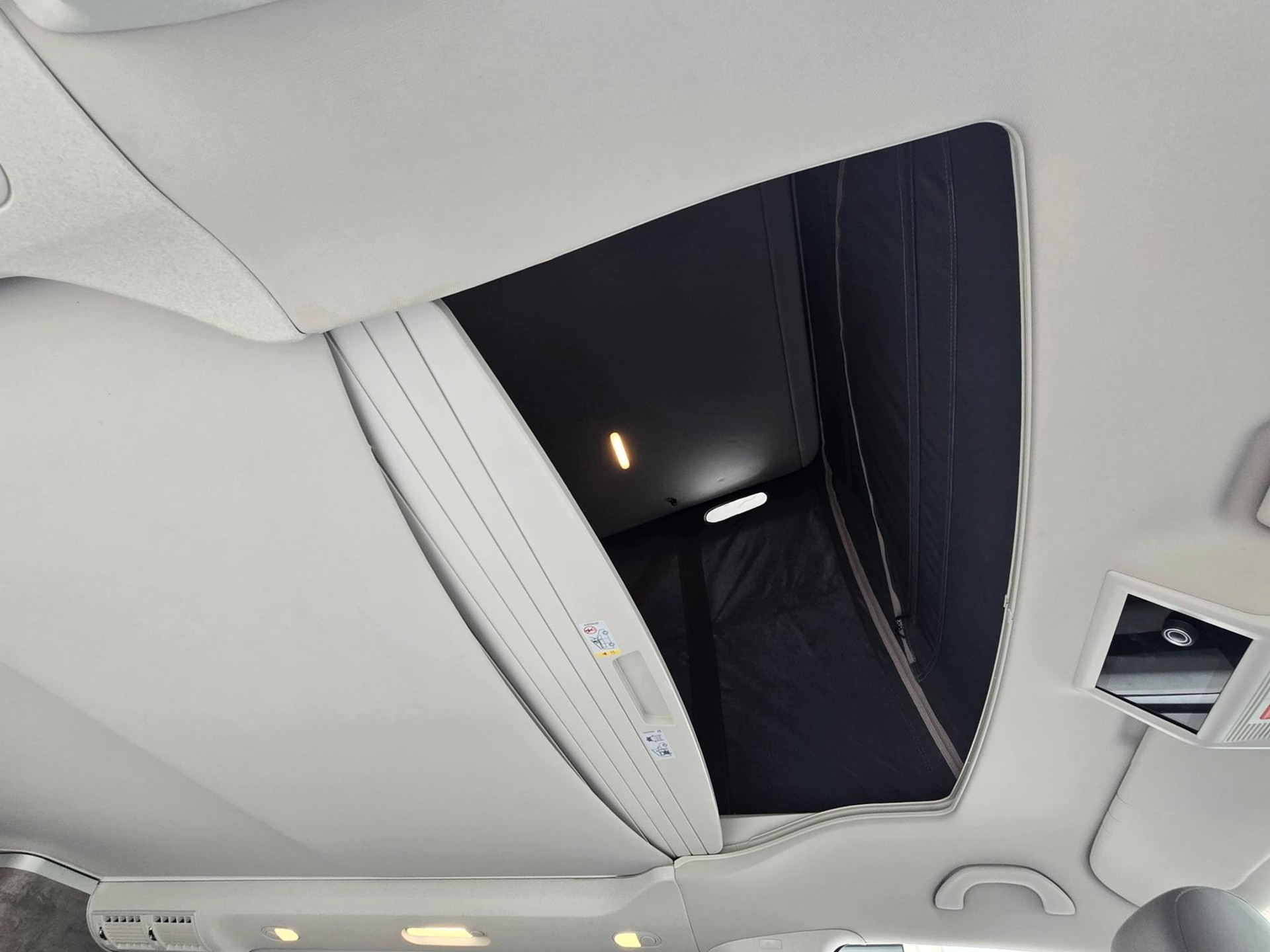 VW T6.1 CALIFORNIA 2.0 TDI OCEAN EDITION LIBERTY-image-9