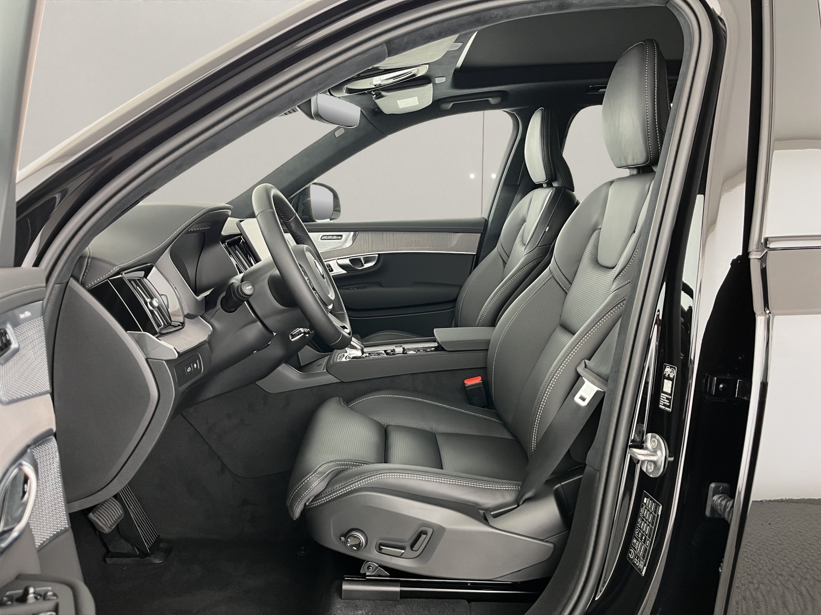 VOLVO XC90 2.0 T8 TE Ultra Dark eAWD-image-8