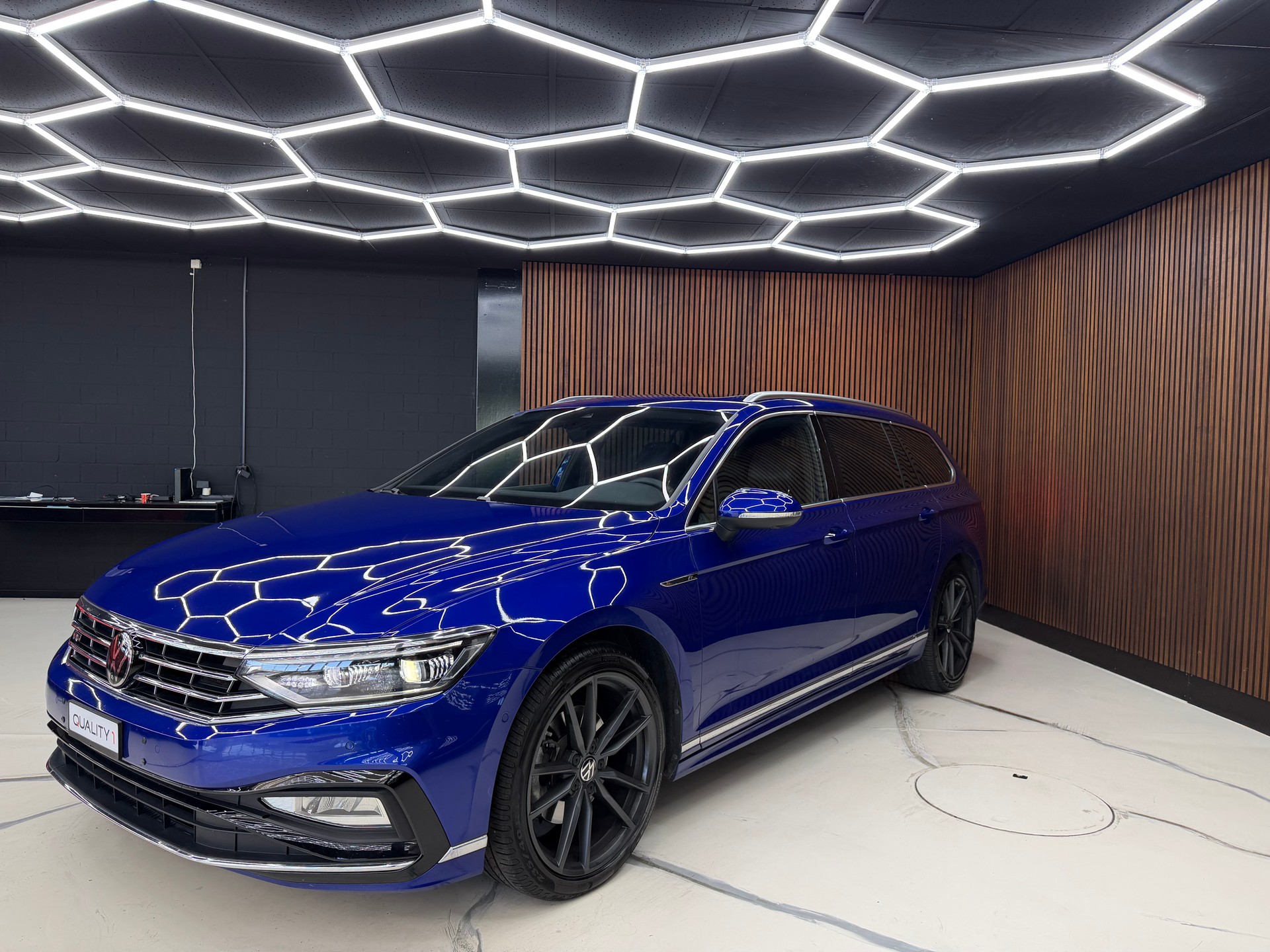 VW Passat 2.0 Diesel 4 Motion R-line