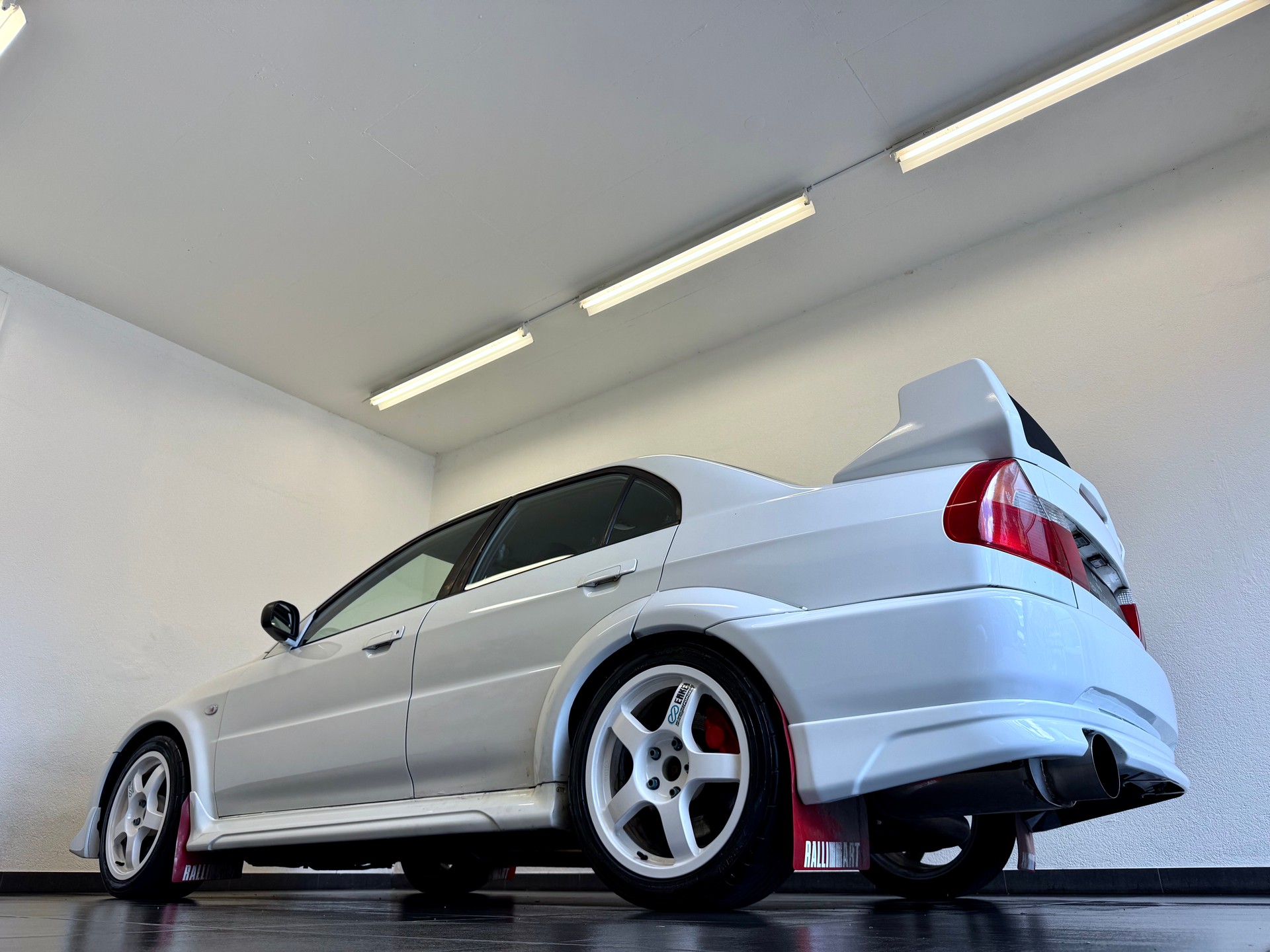 MITSUBISHI Evo V-image-8