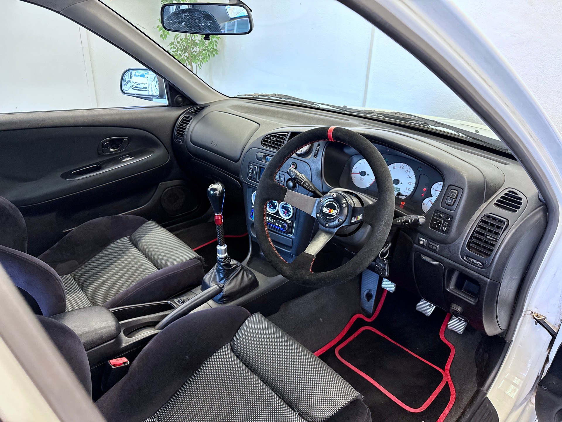 MITSUBISHI Evo V-image-17