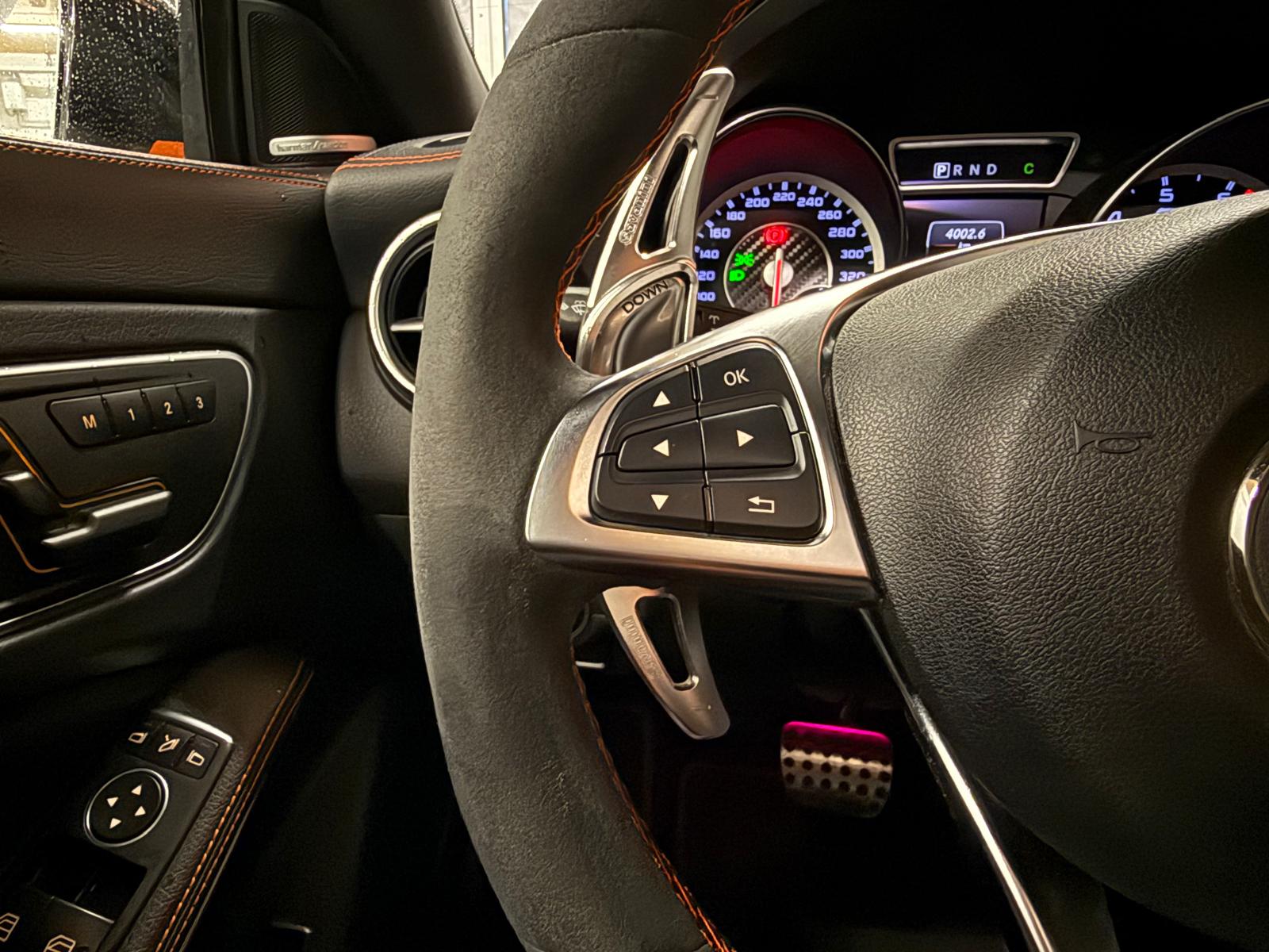 MERCEDES-BENZ CLA Shooting Brake 45 AMG 4Matic Speedshift-image-17