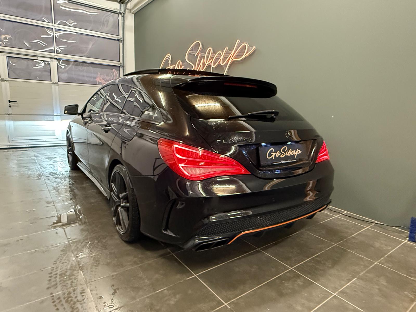 MERCEDES-BENZ CLA Shooting Brake 45 AMG 4Matic Speedshift-showroom-element-3