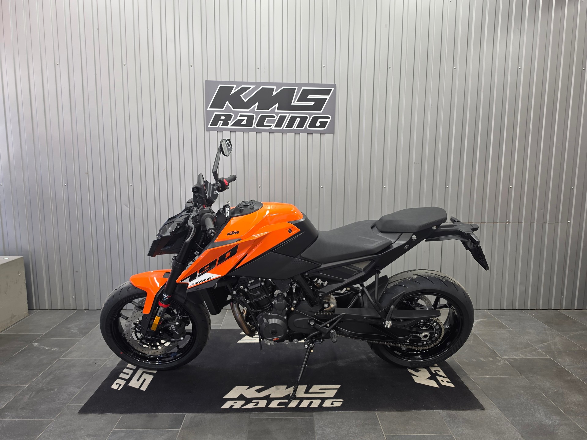 KTM 790 Duke-image-1