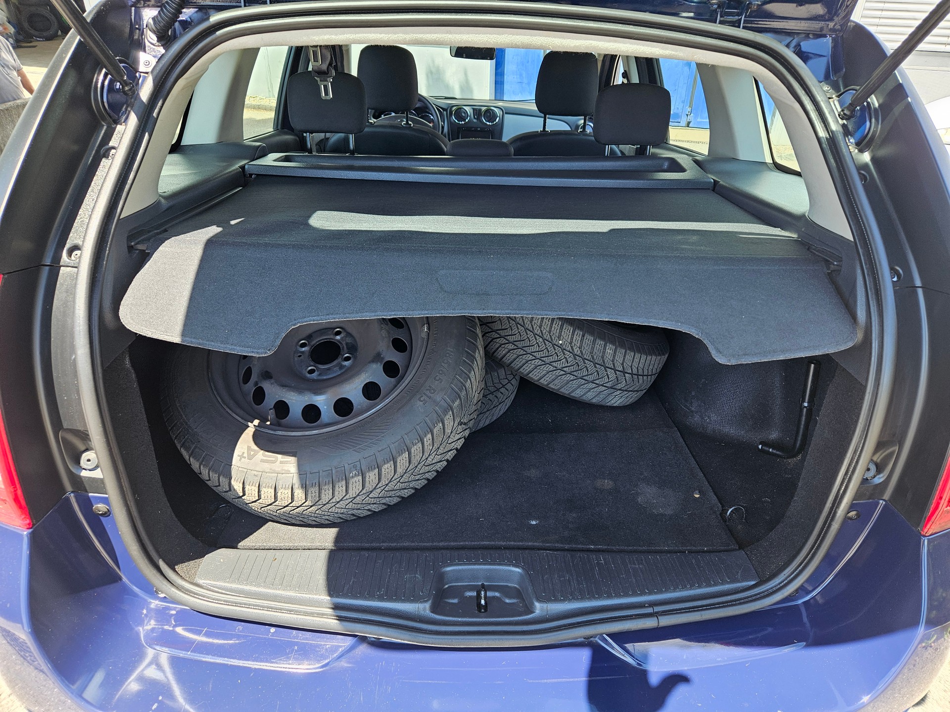 DACIA Logan MCV 0.9 Lauréate-image-14