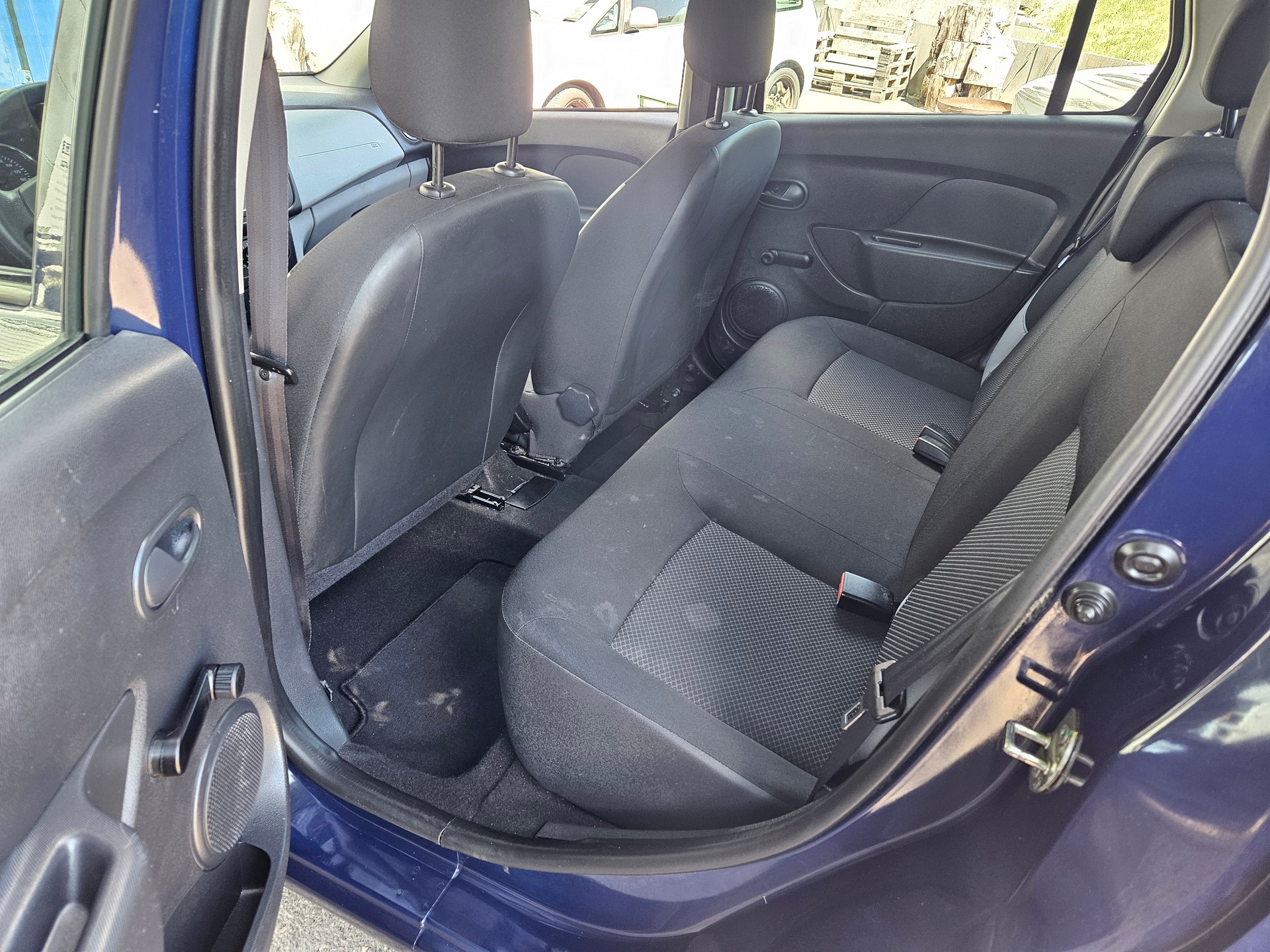 DACIA Logan MCV 0.9 Lauréate-image-9