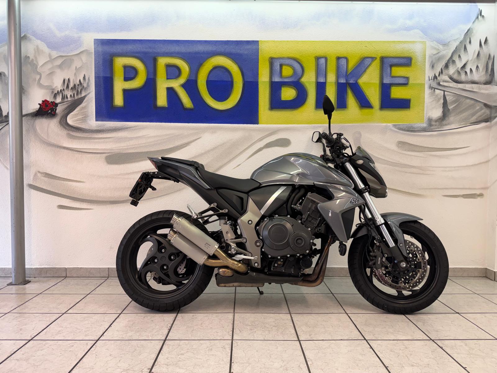 HONDA CB 1000 R ABS-image-1