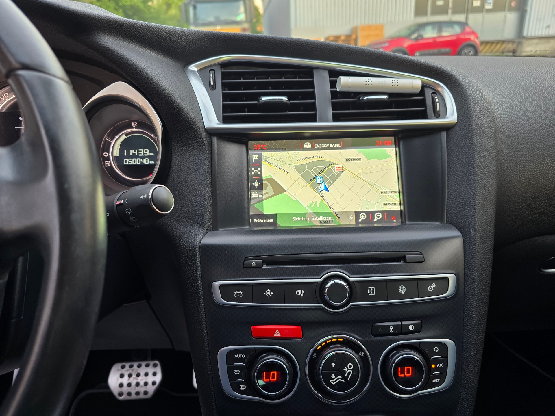 DS AUTOMOBILES DS 4 1.6 THP Sport Chic Automatic-image-21
