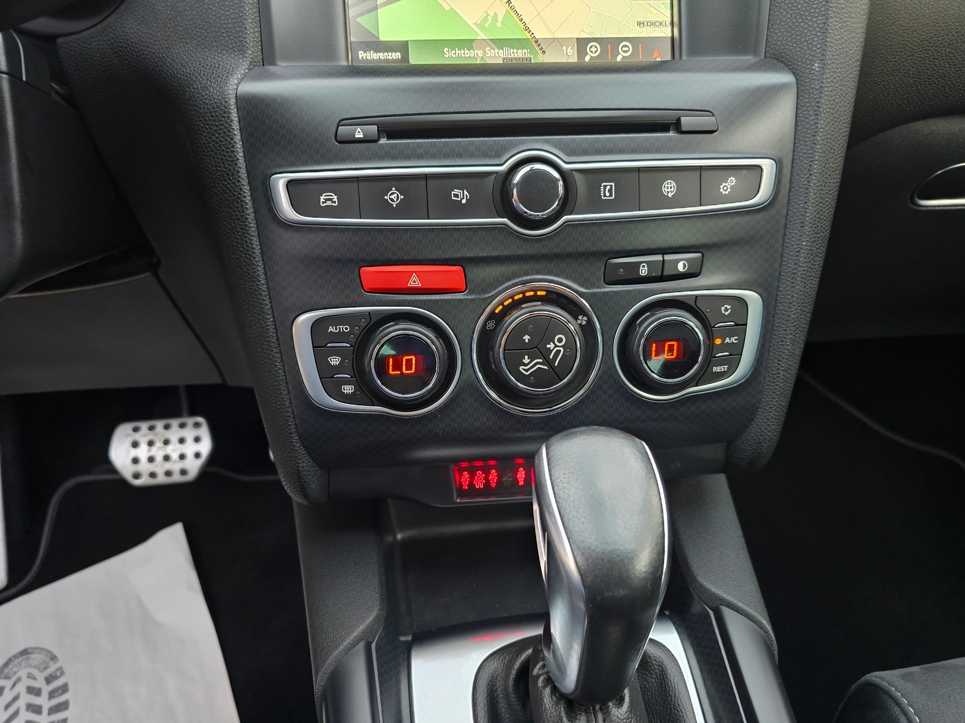 DS AUTOMOBILES DS 4 1.6 THP Sport Chic Automatic-image-20