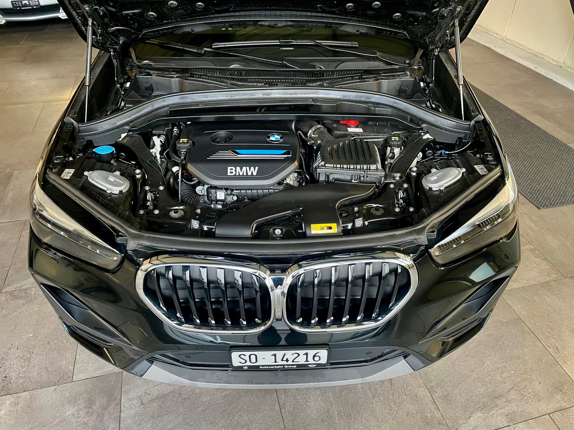 BMW X1 xDrive 25e Steptronic-image-4
