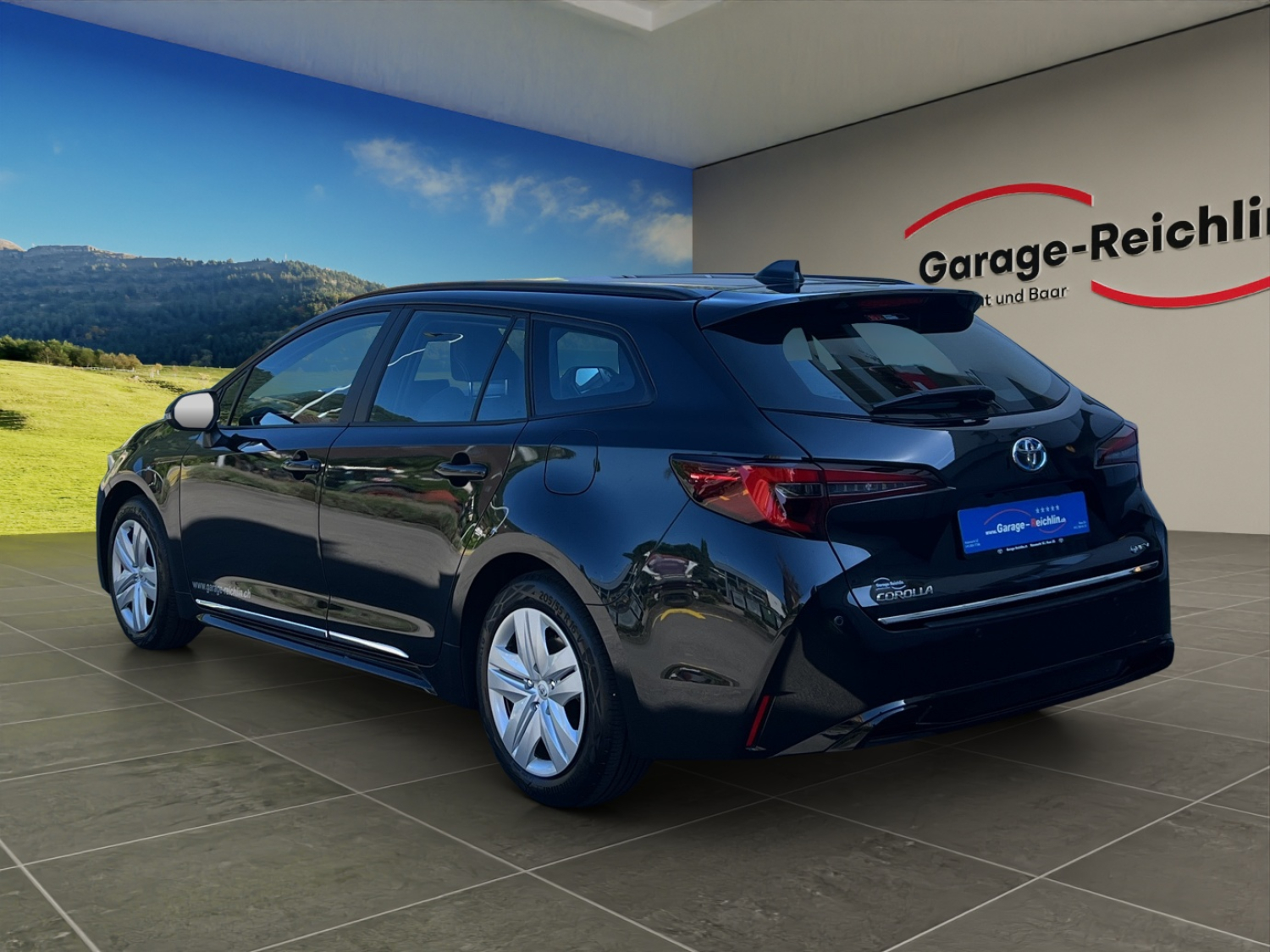 TOYOTA Corolla Touring Sports 1.8 HSD Active-showroom-element-2