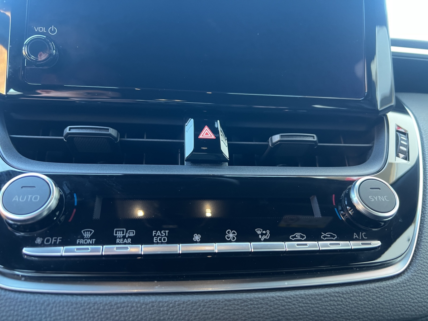 TOYOTA Corolla Touring Sports 1.8 HSD Active-image-15