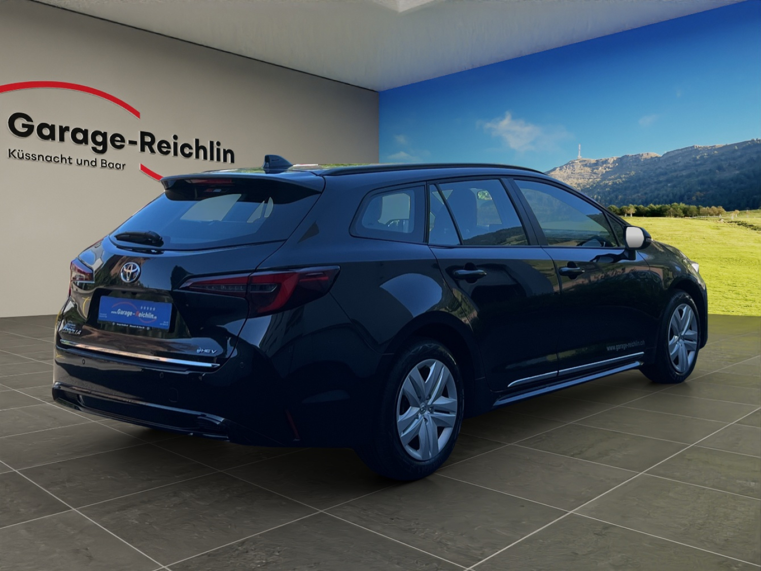 TOYOTA Corolla Touring Sports 1.8 HSD Active-image-4