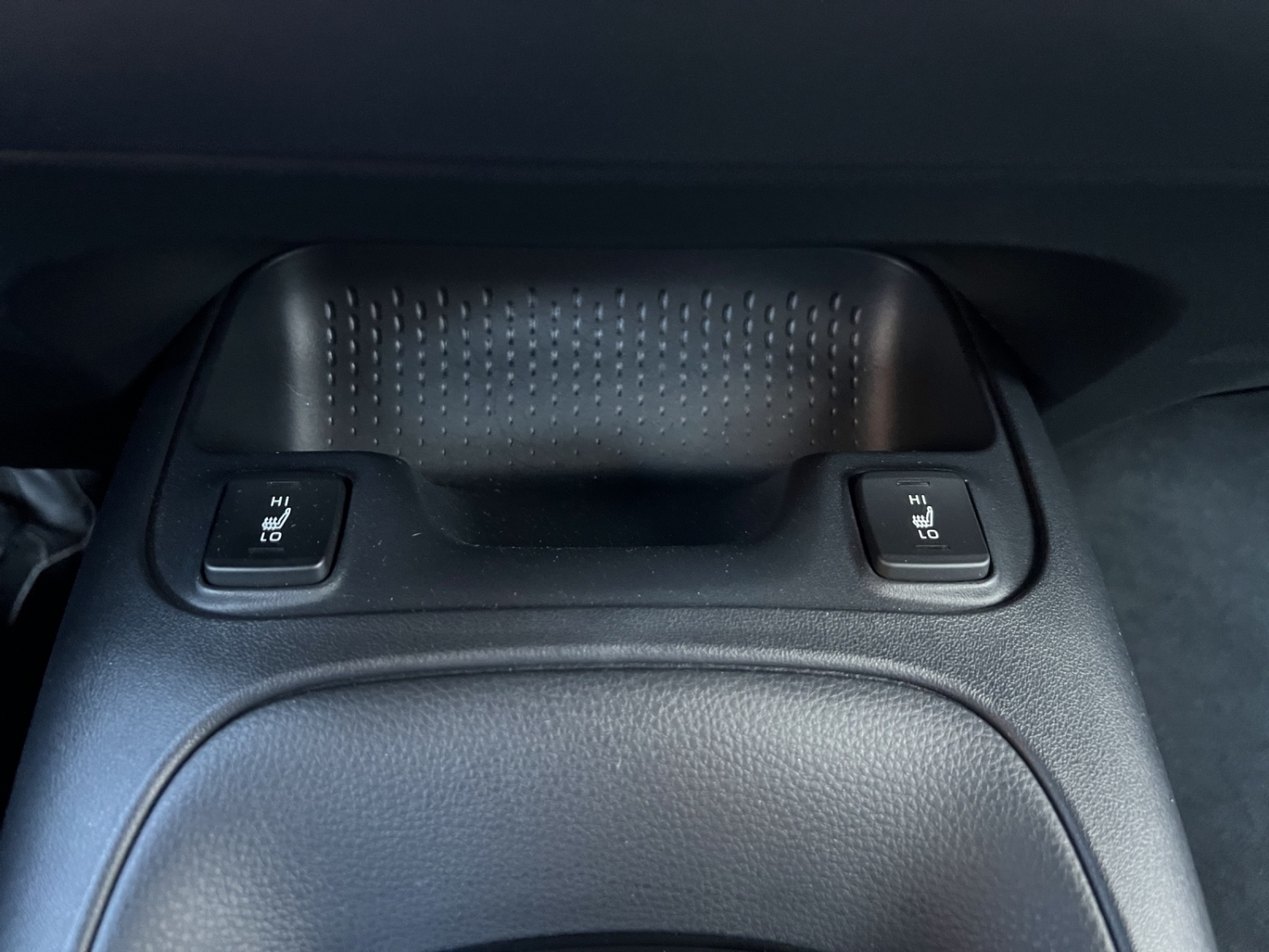 TOYOTA Corolla Touring Sports 1.8 HSD Active-image-16