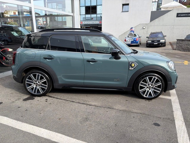 MINI Countryman F60 1.5i Cooper S E ALL4-showroom-element-2
