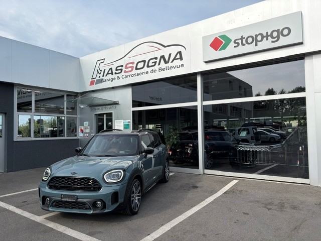 MINI Countryman F60 1.5i Cooper S E ALL4-image-4