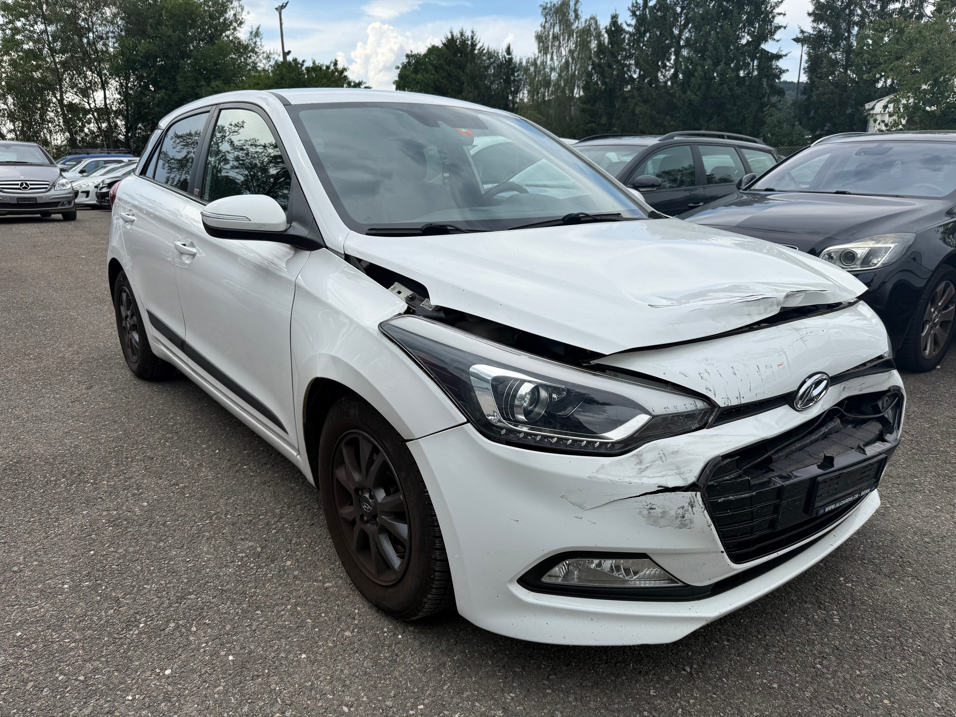 HYUNDAI i20 1.0 T-GDi Amplia