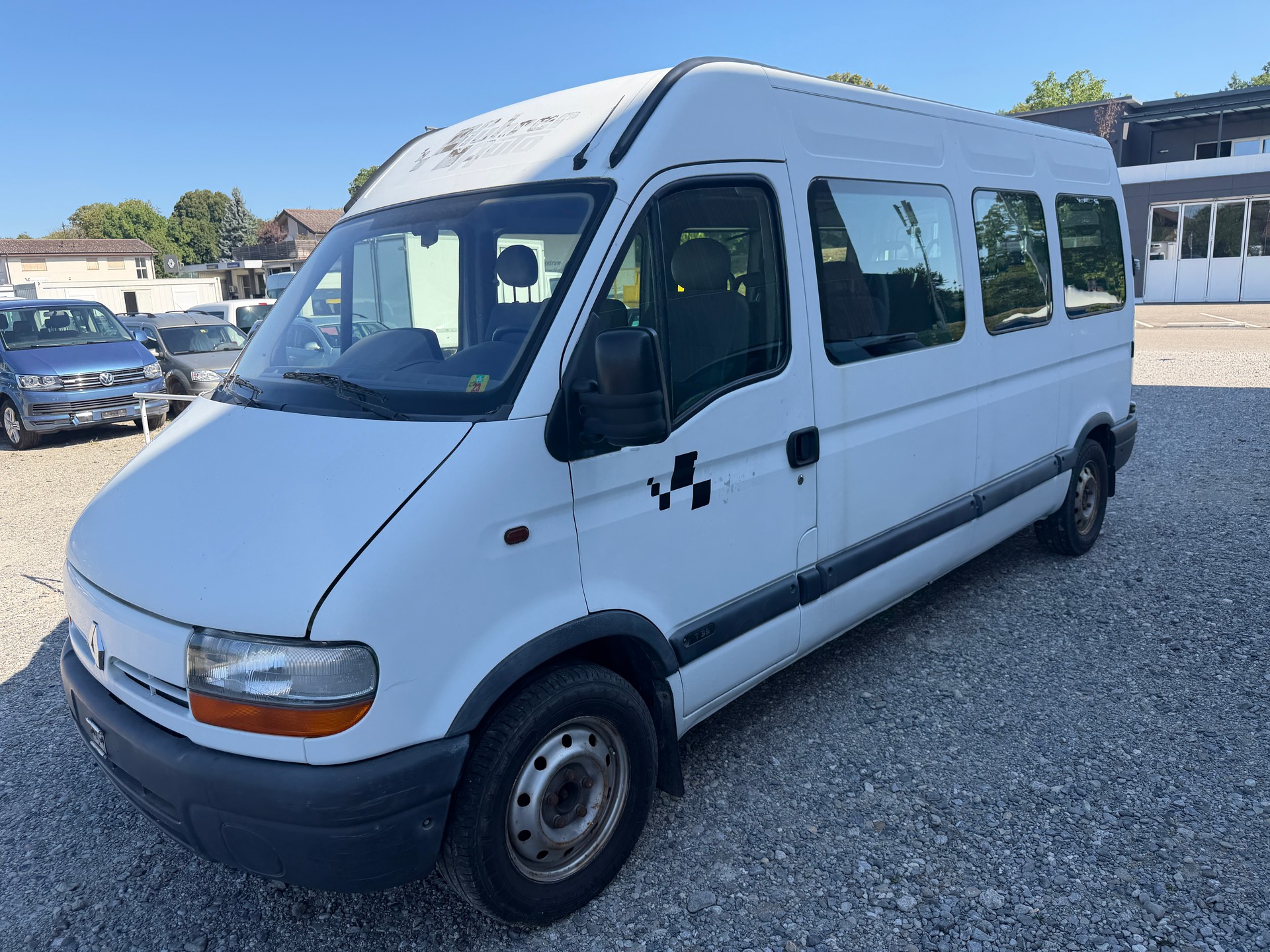 RENAULT T35 2.8tDi