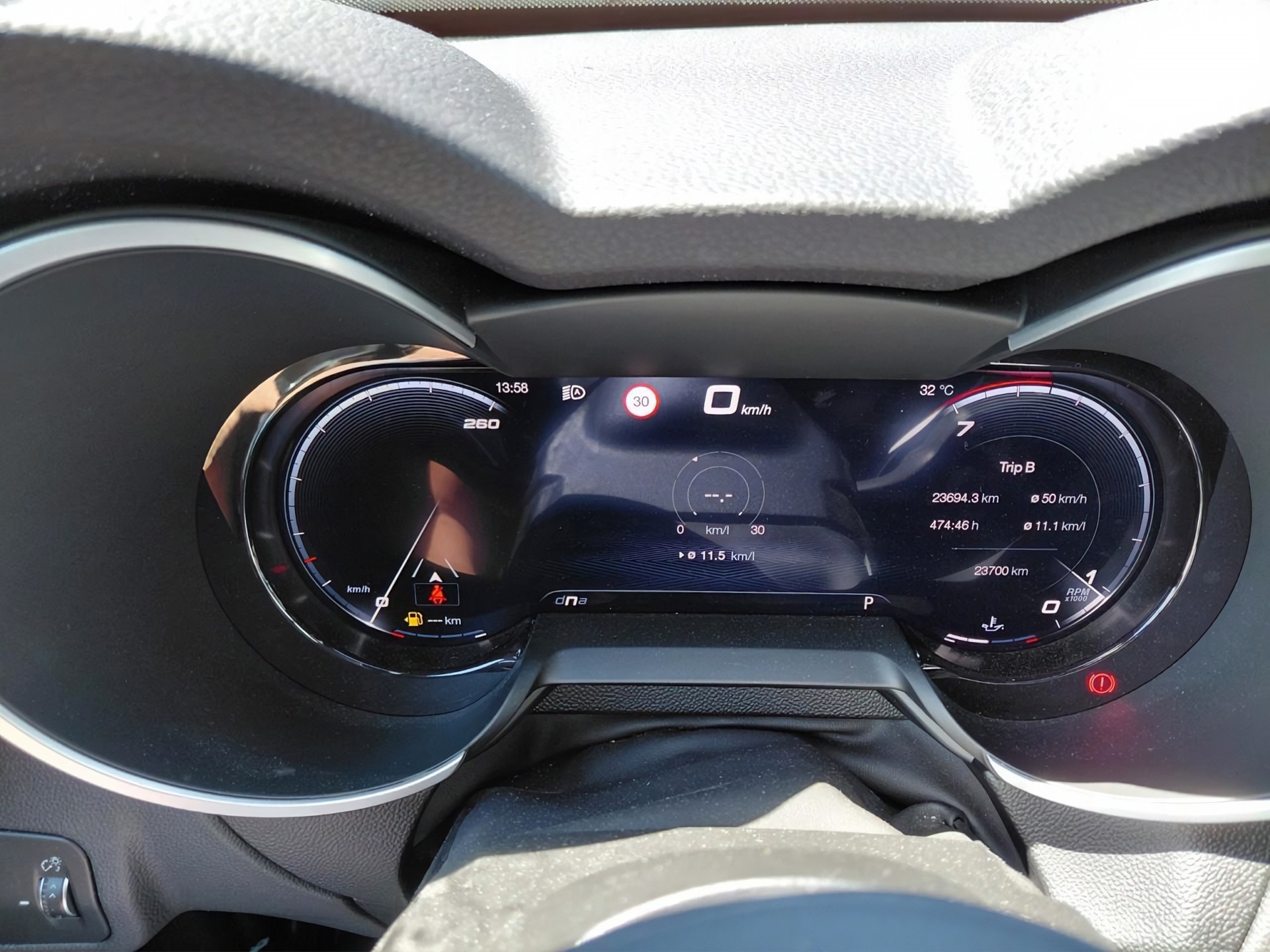 ALFA ROMEO Stelvio 2.0 MA 280 Sprint Q4 Verde Montreal-image-6