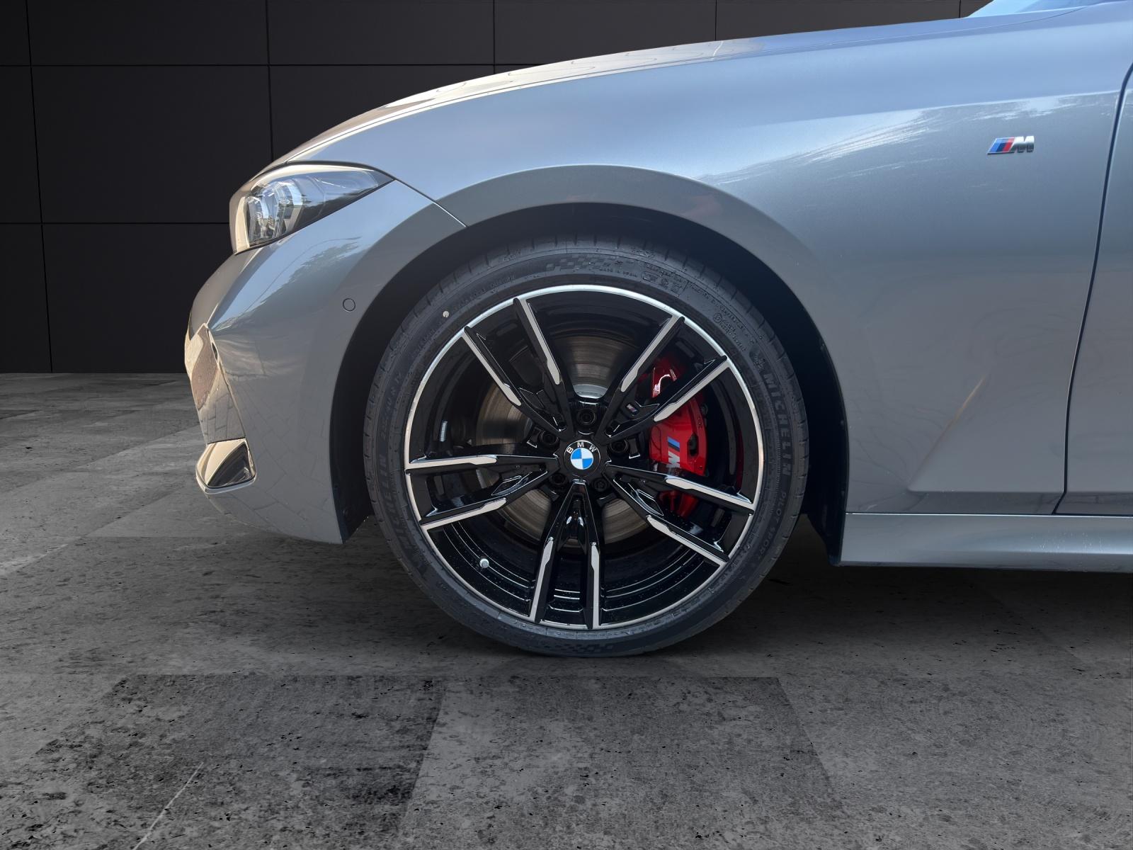 BMW M340d xDrive Touring-image-4