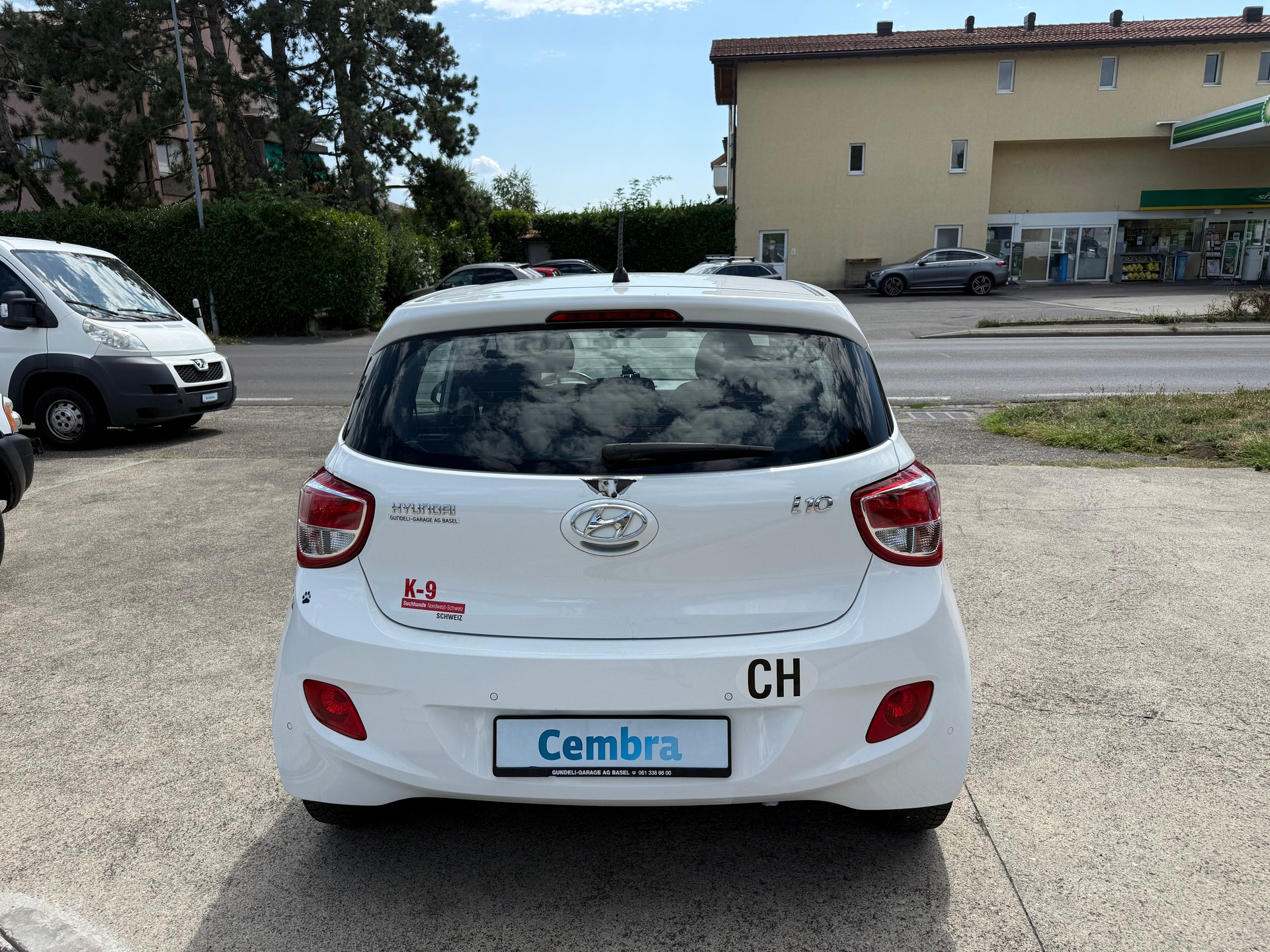 HYUNDAI i10 1.2 Amplia-image-3