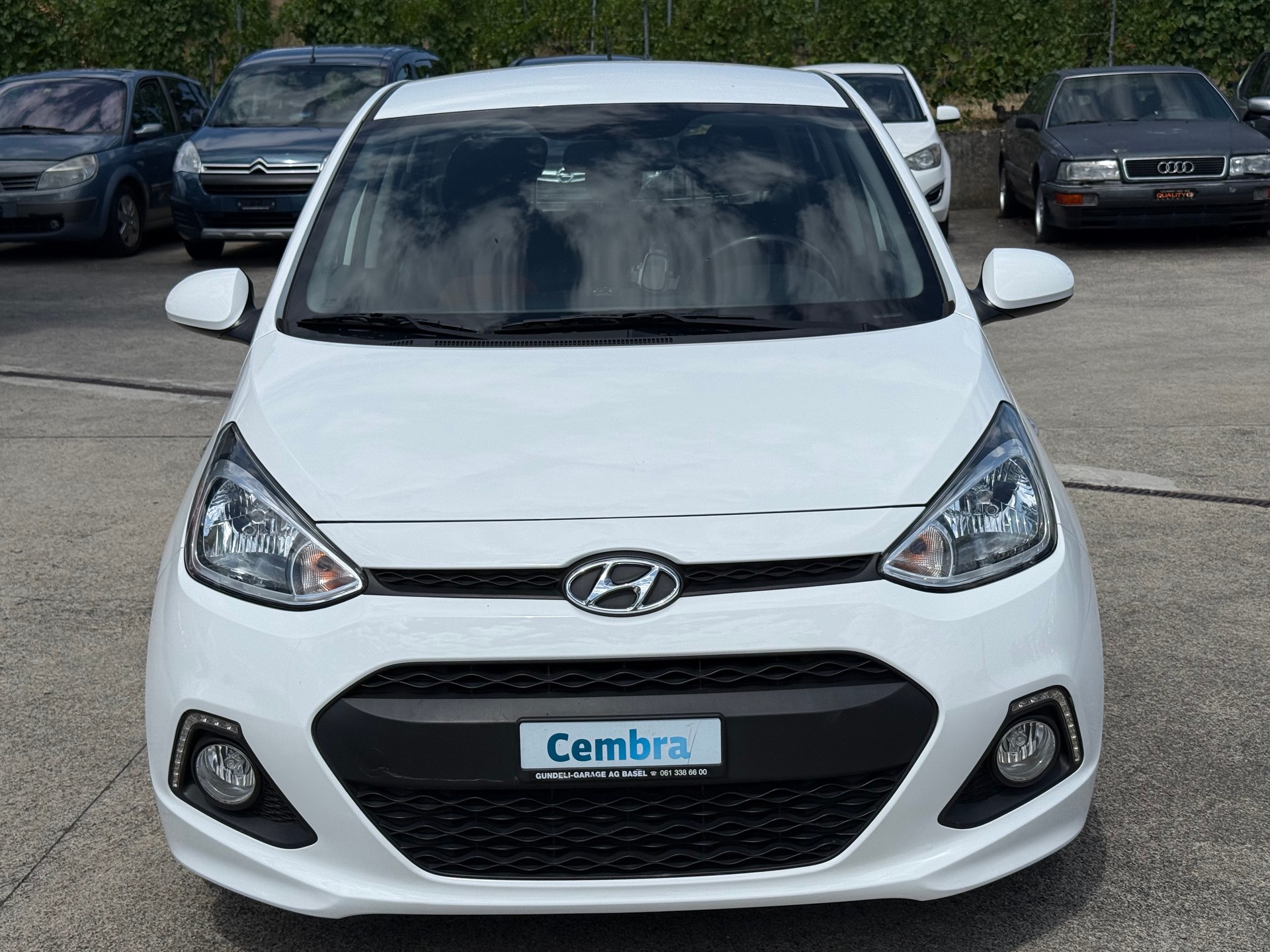 HYUNDAI i10 1.2 Amplia