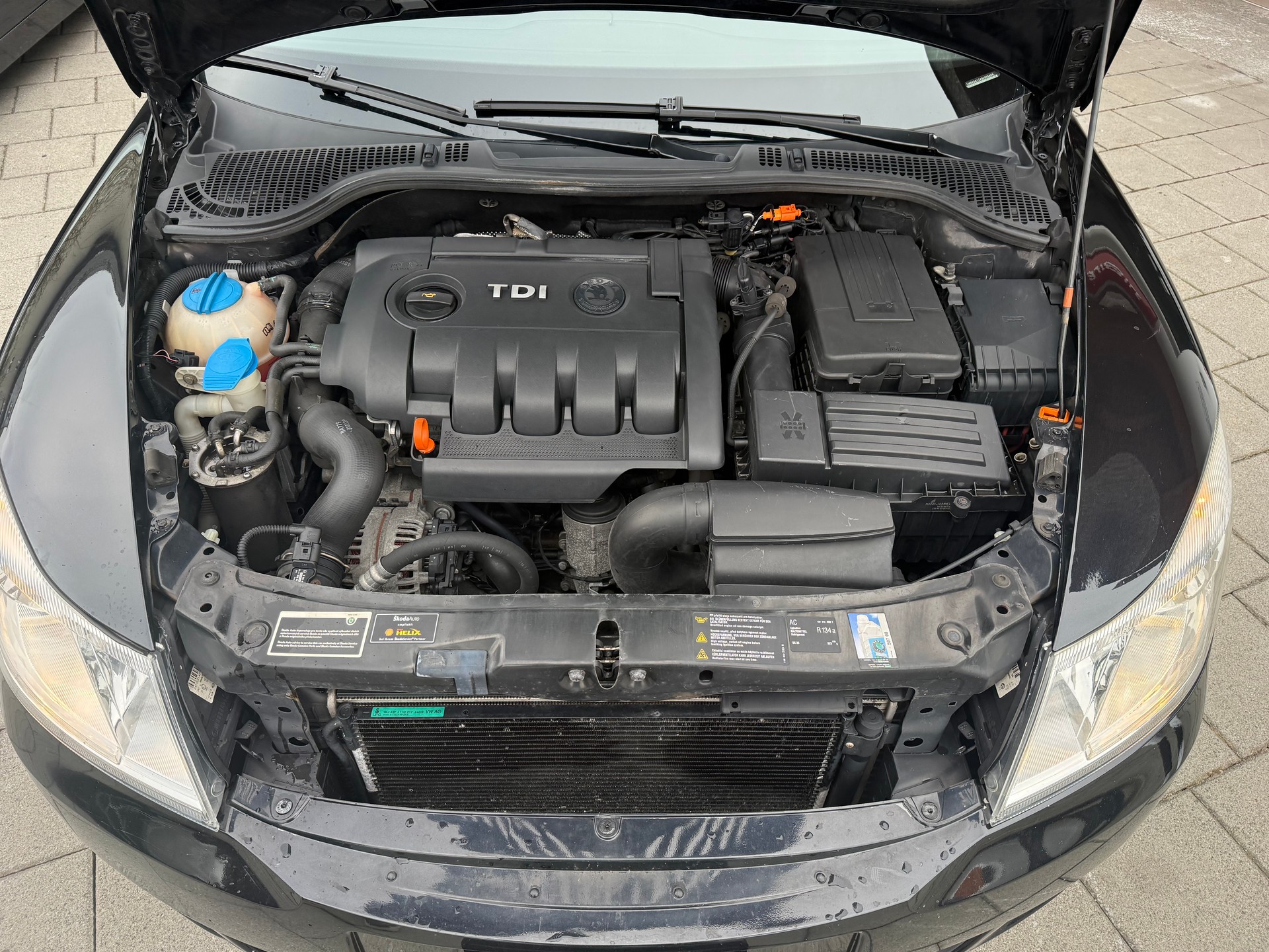 SKODA Octavia Combi 1.9 TDI Ambiente-image-14