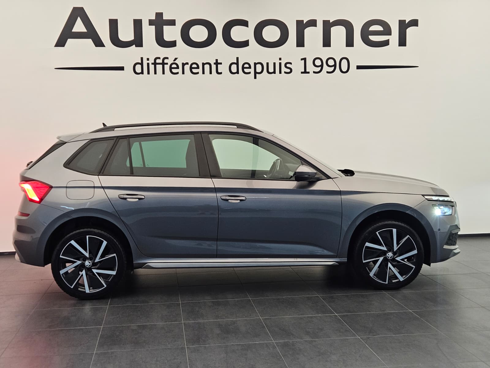SKODA Kamiq 1.0 TSI Style DSG-image-5
